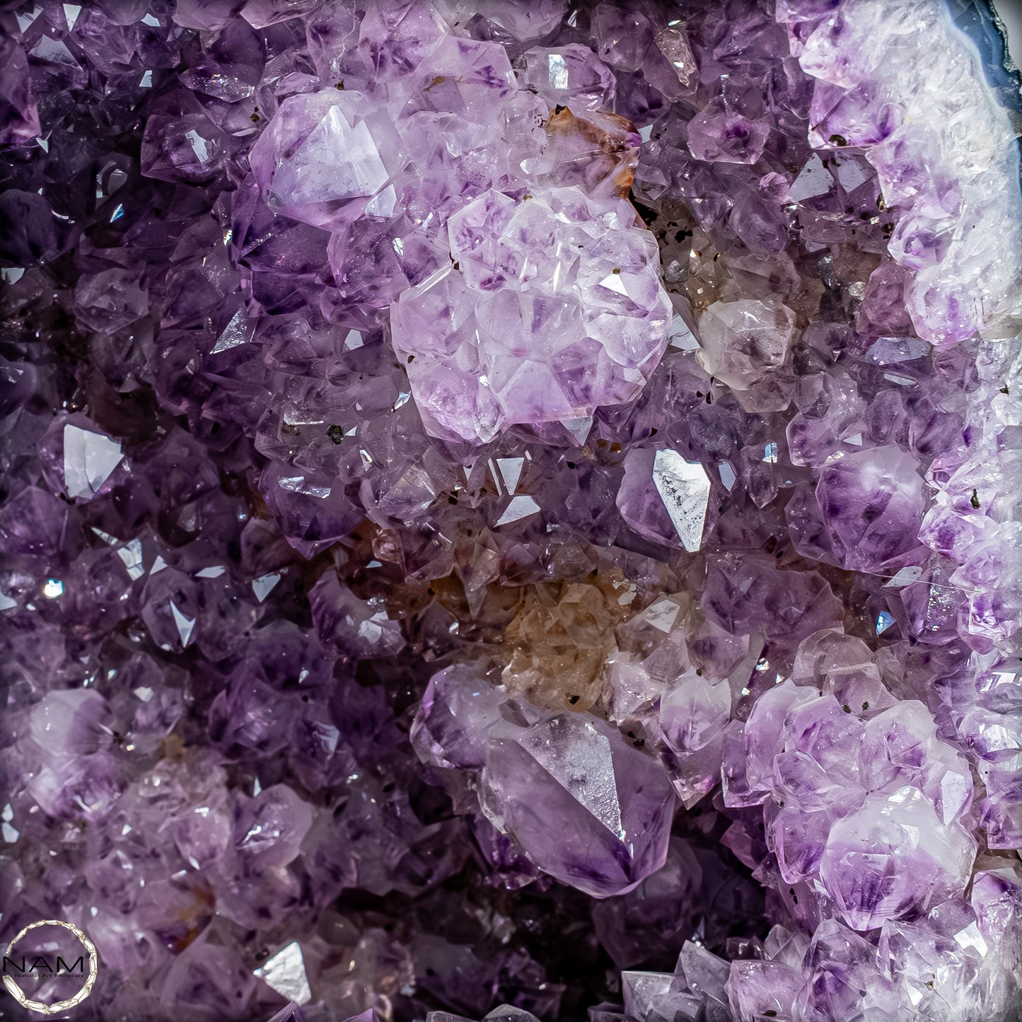 Natürliche Intensive Amethyst-Achat-Kristall Kathedrale/Druse - 17801,77g