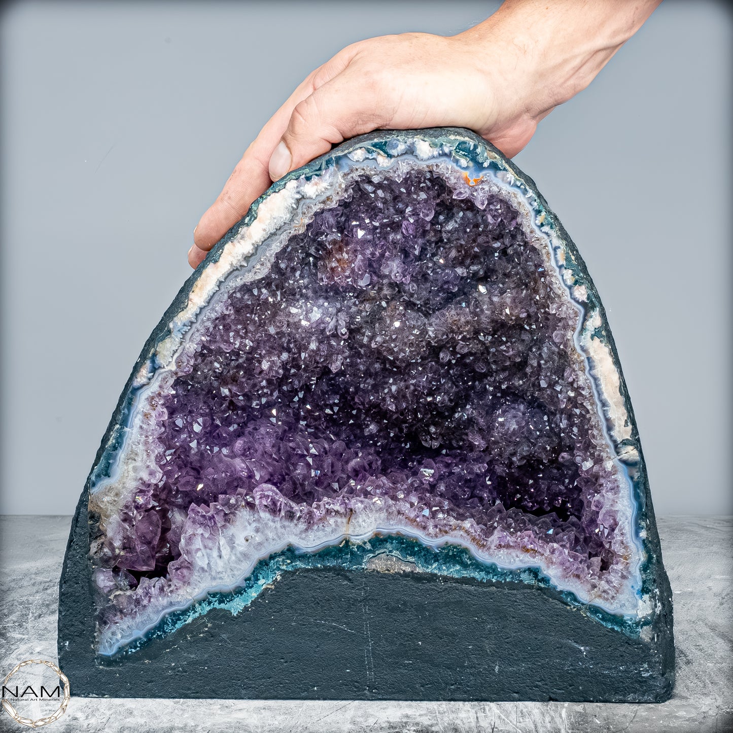 Natürliche Intensive Amethyst-Achat-Kristall Kathedrale/Druse - 19109,31g