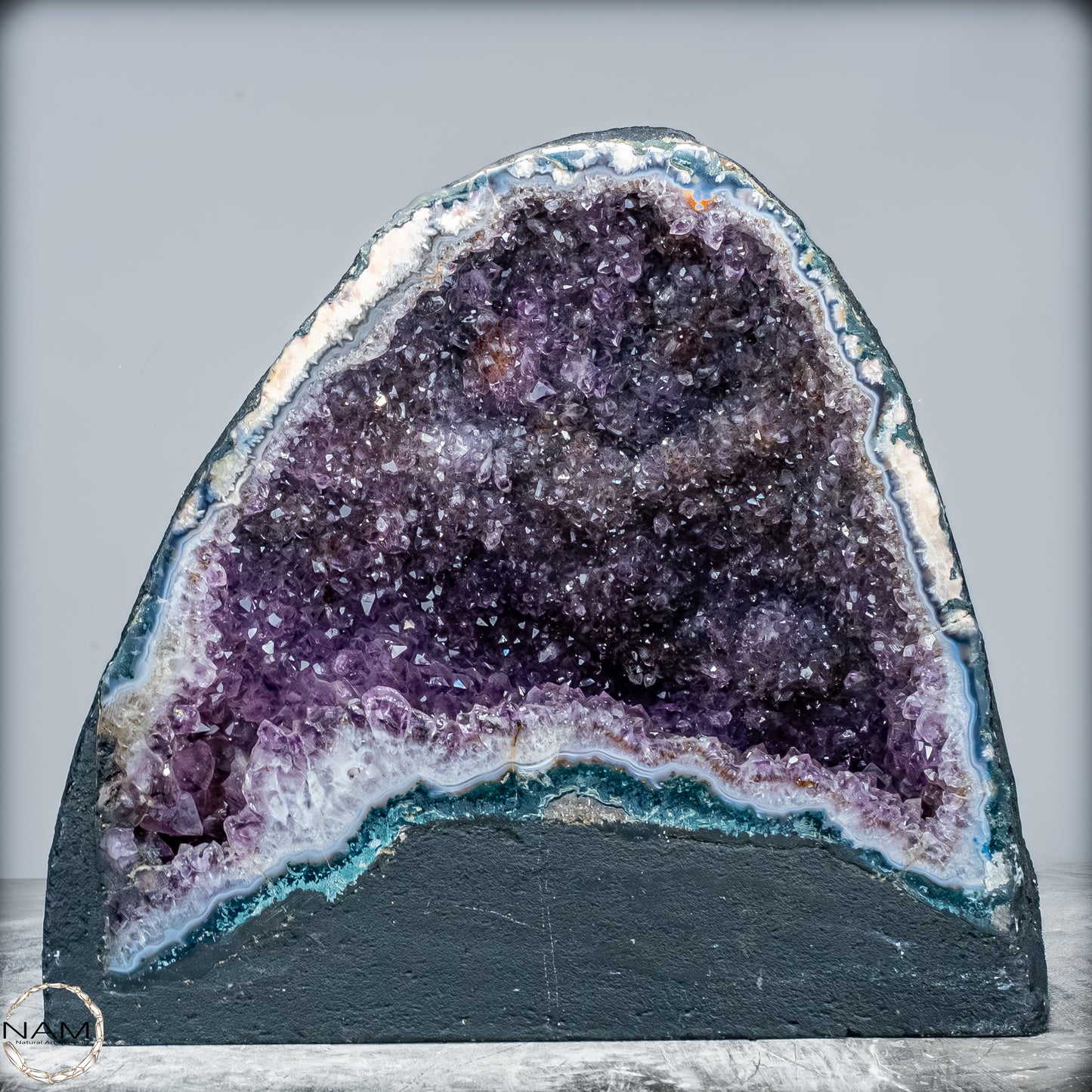 Natürliche Intensive Amethyst-Achat-Kristall Kathedrale/Druse - 19109,31g