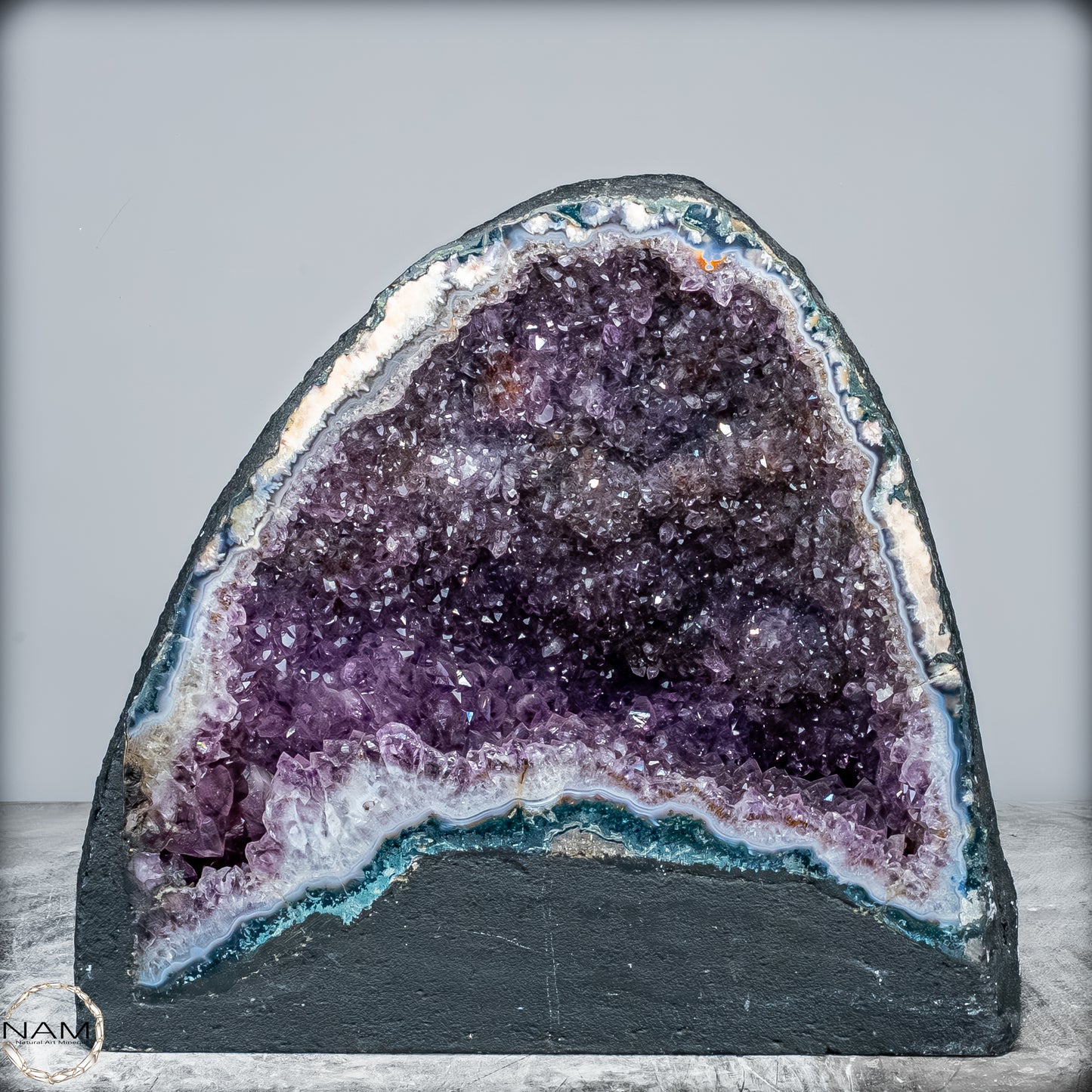 Natürliche Intensive Amethyst-Achat-Kristall Kathedrale/Druse - 19109,31g