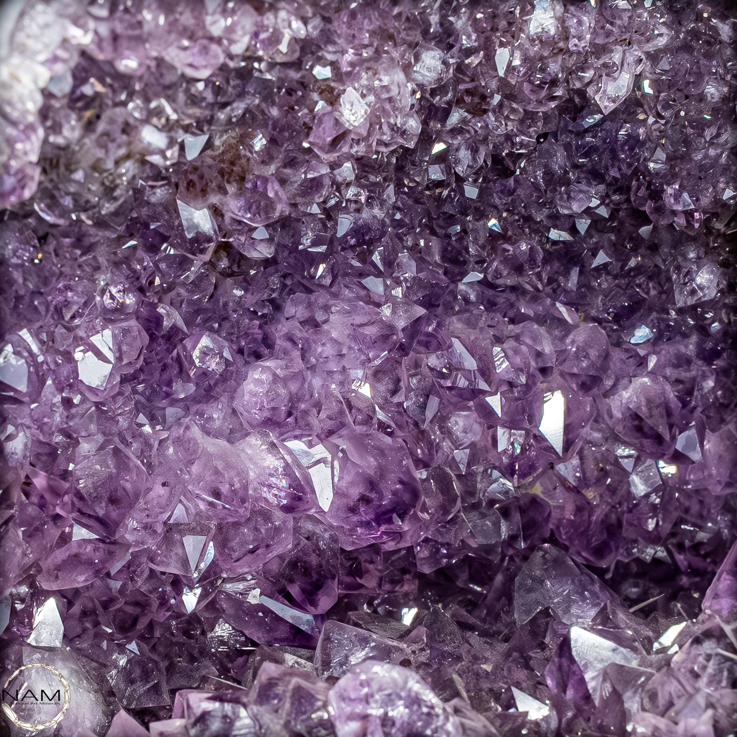 Natürliche Intensive Amethyst-Achat-Kristall Kathedrale/Druse - 19109,31g