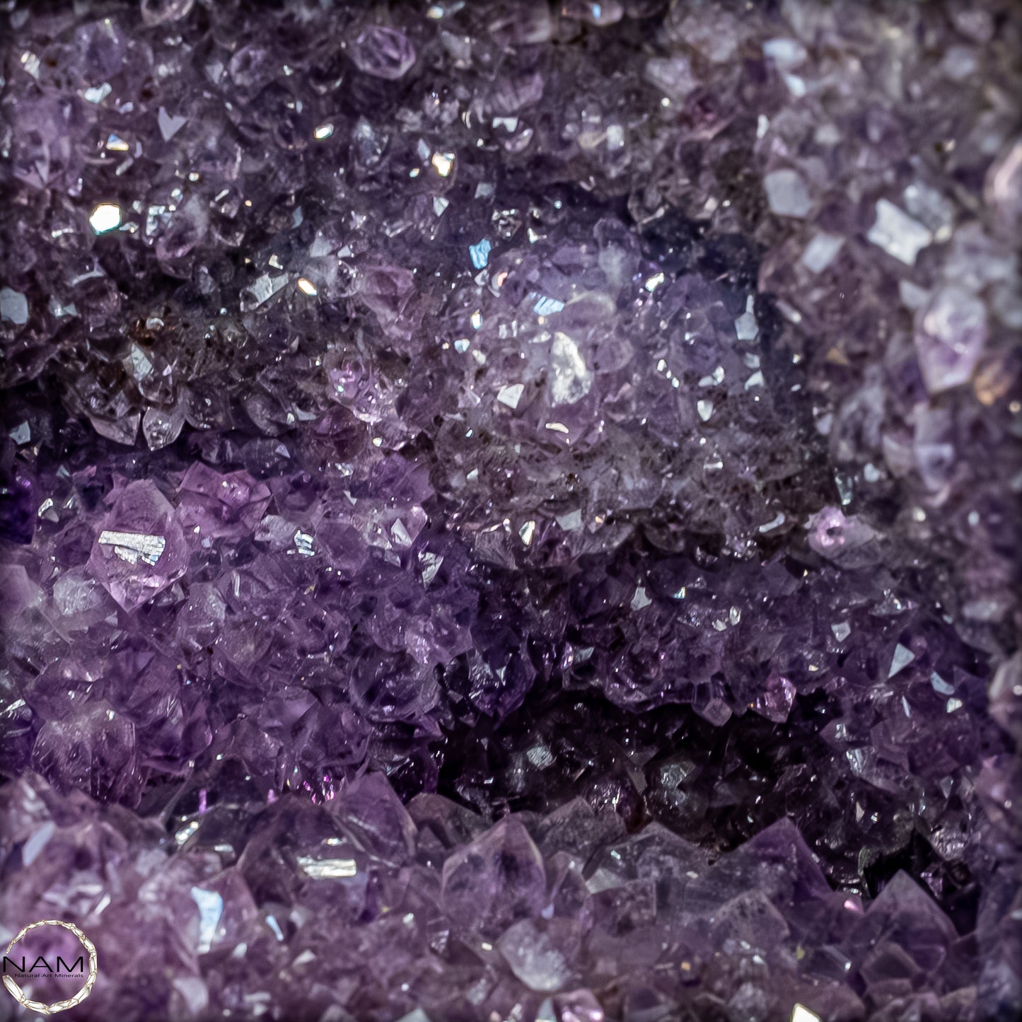 Natürliche Intensive Amethyst-Achat-Kristall Kathedrale/Druse - 19109,31g