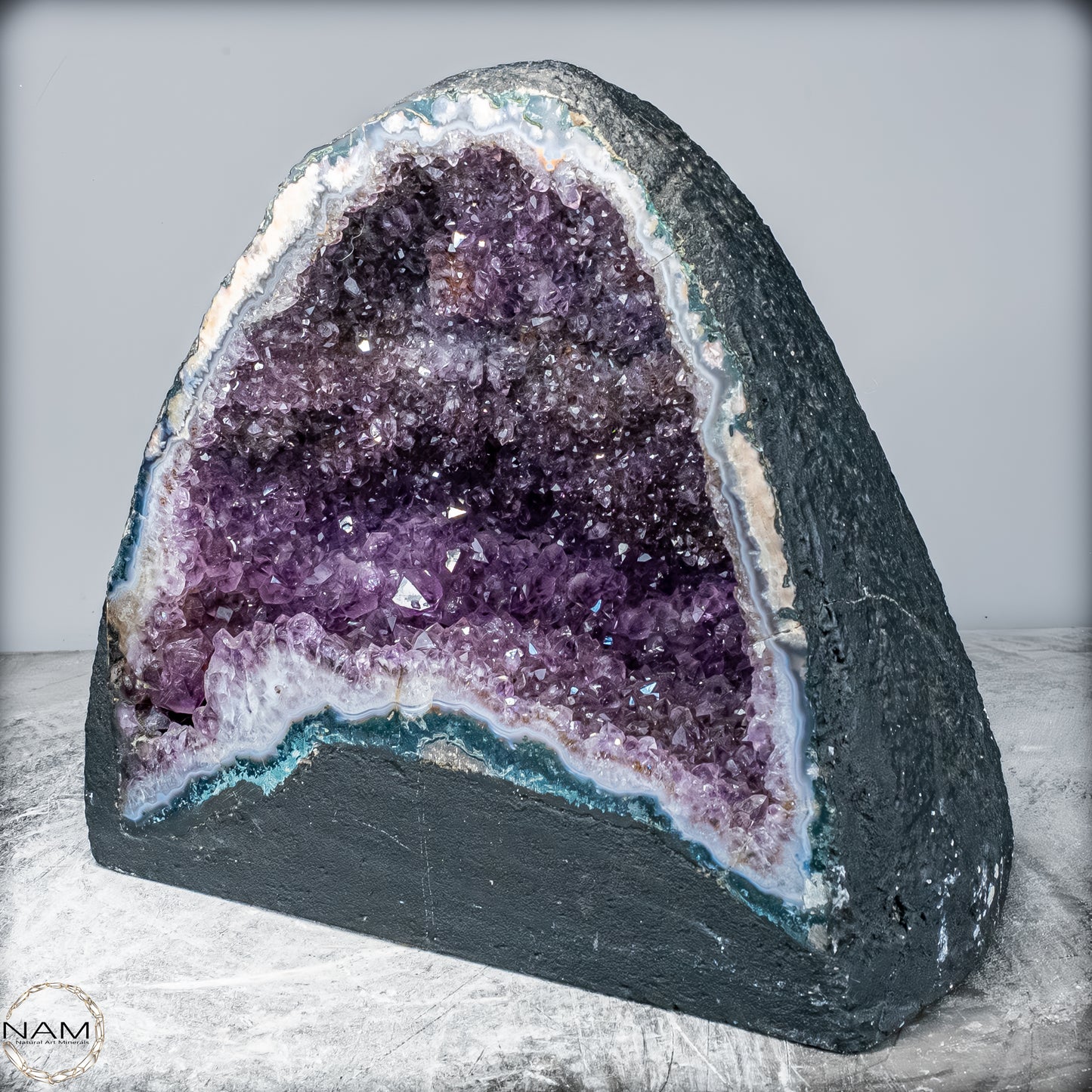 Natürliche Intensive Amethyst-Achat-Kristall Kathedrale/Druse - 19109,31g