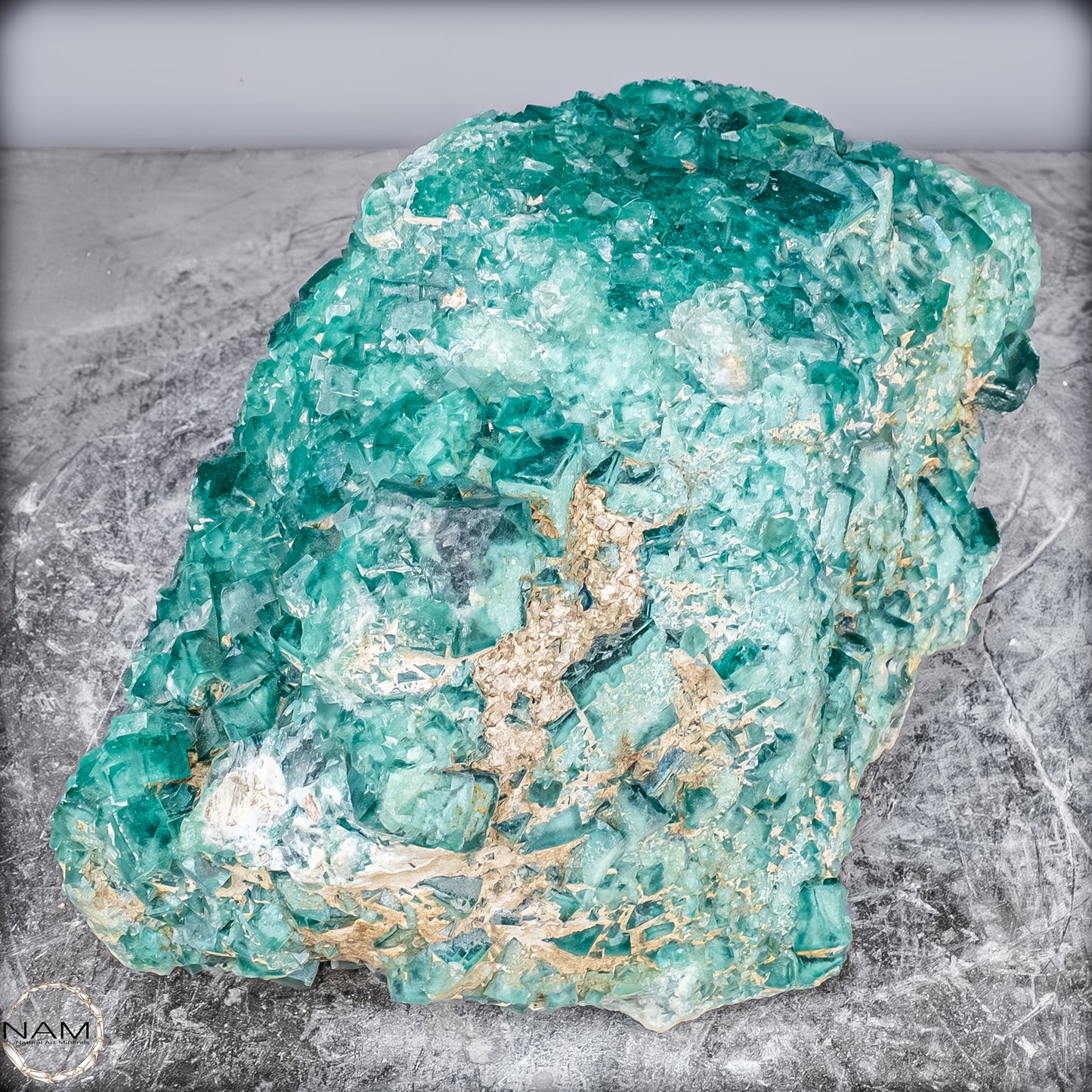 Natürliche Grüner Fluorit Kristalle auf Matrix -10644,55g