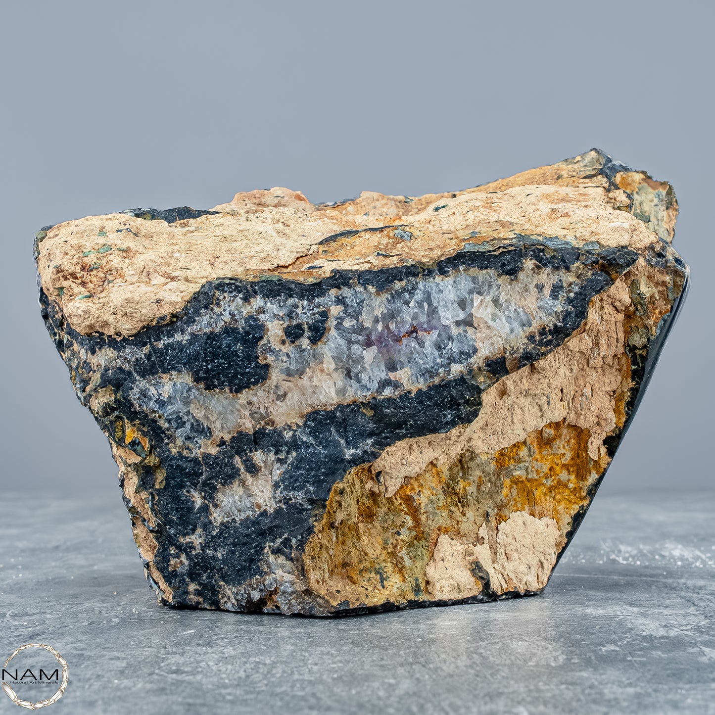 Schwarzer Achat mit Druse und Amethyst – Tiefe, Mystik und Licht im Inneren der Dunkelheit aus Brasilien 1222,66g