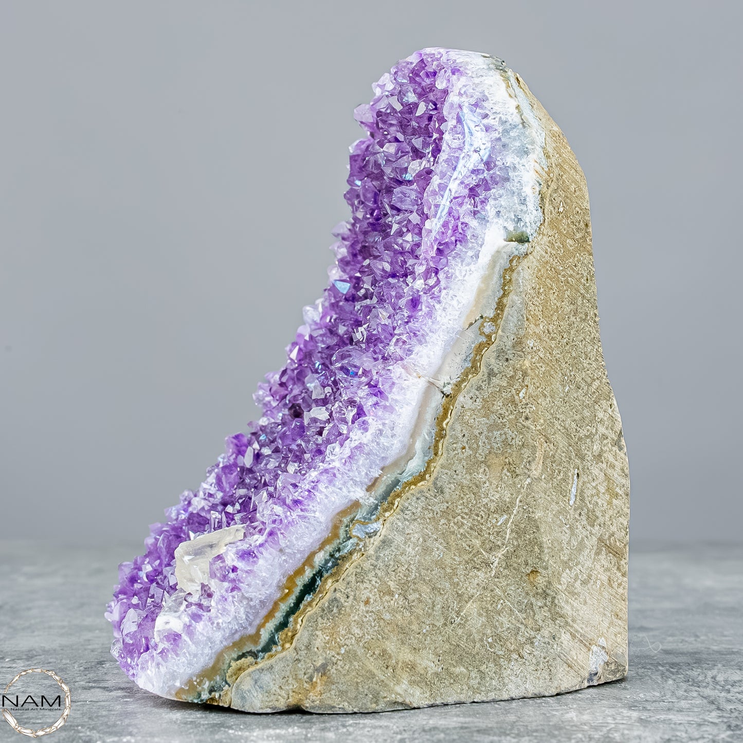 Natürliche Amethyst-Kristall Druse - 689,21g
