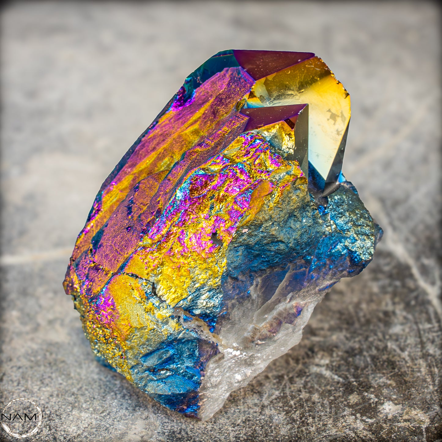 Wunderschöner Aura-Amethyst Kristall – 656,75g