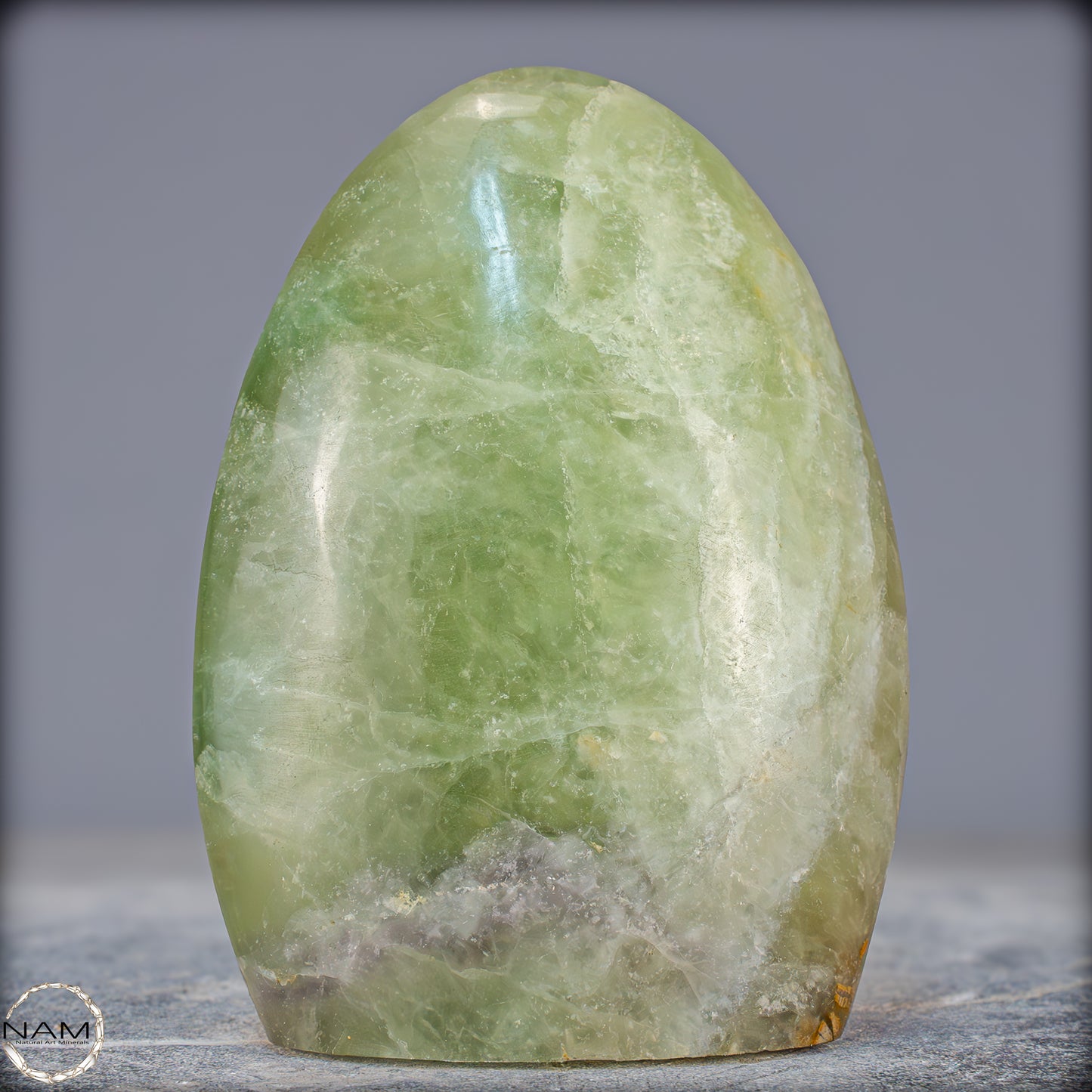 Natürliche Grüne Fluorit-Kristall Freiform - 936,41g