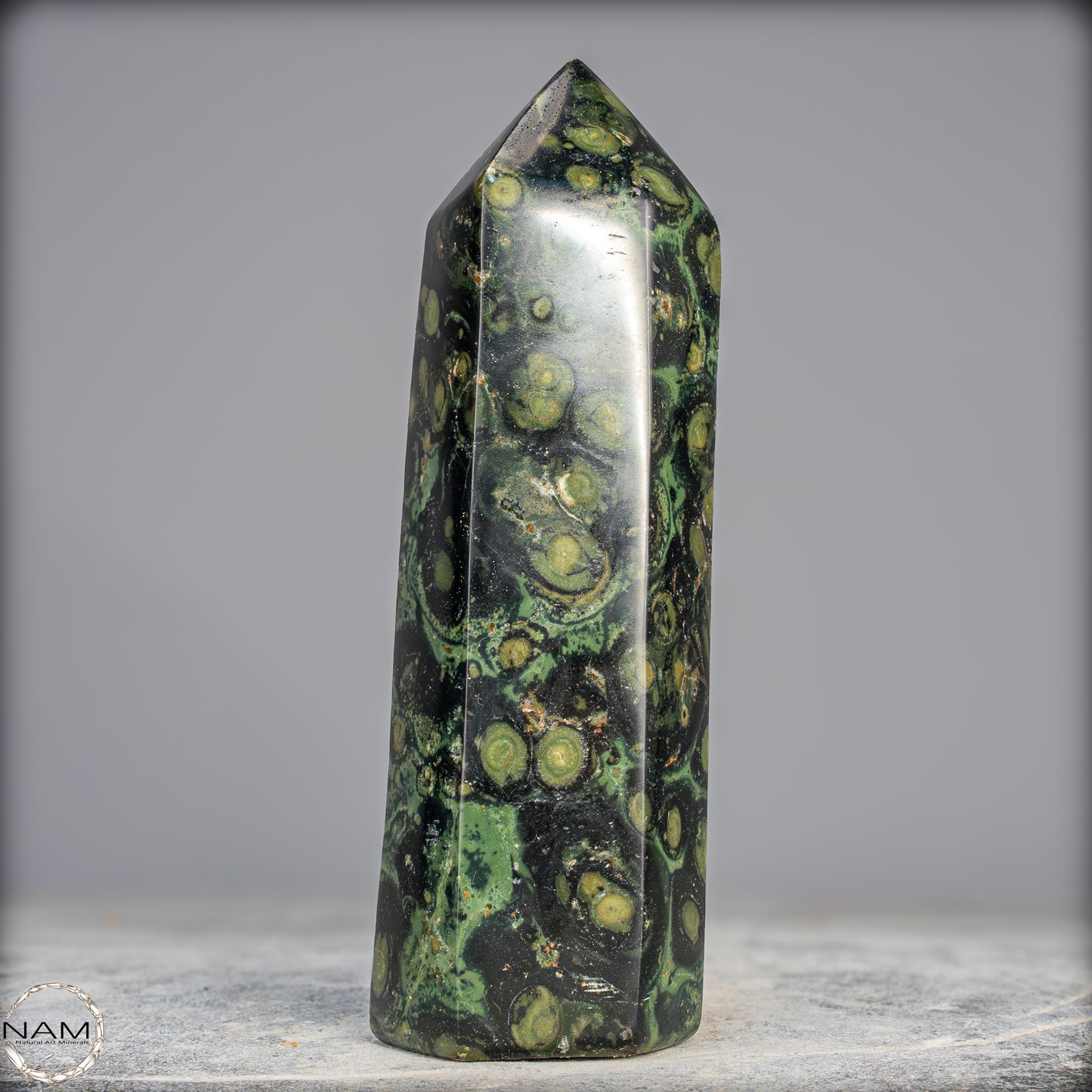 Natürlicher Kambaba-Jaspis Obelisk - 753,31g