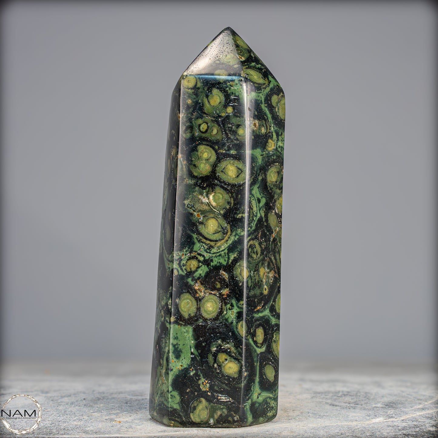 Natürlicher Kambaba-Jaspis Obelisk - 753,31g