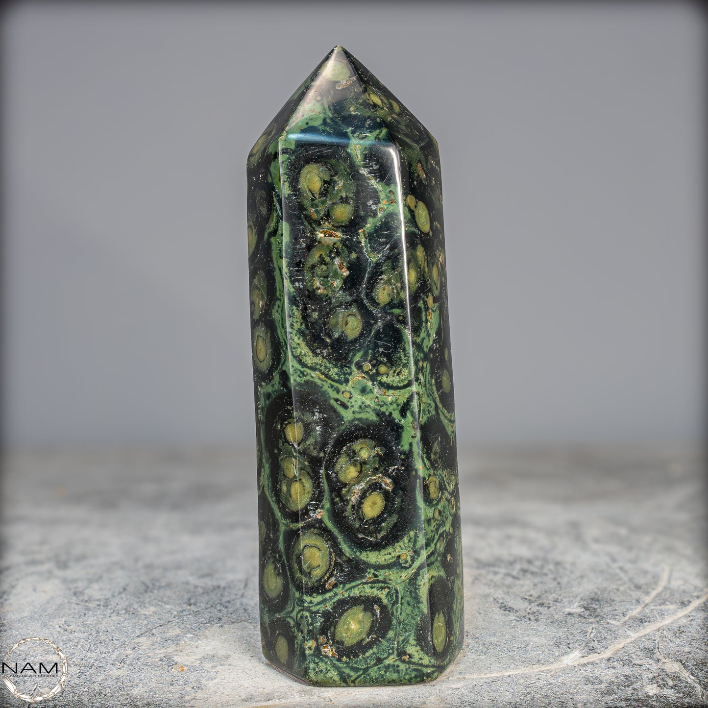 Natürlicher Kambaba-Jaspis Obelisk - 753,31g