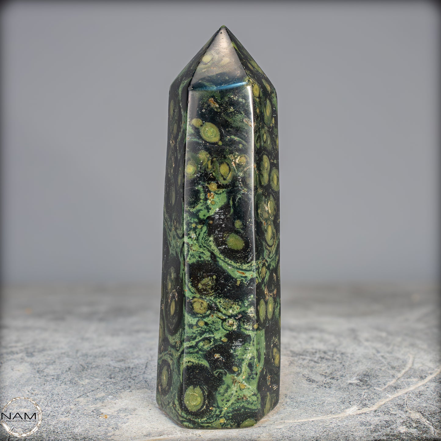 Natürlicher Kambaba-Jaspis Obelisk - 753,31g