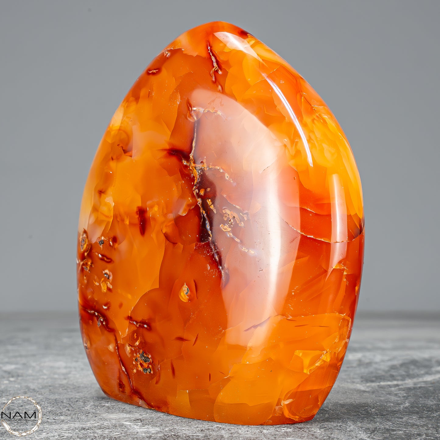 Natürlicher Roter Carneol-Kristall Freiform - 647,39g