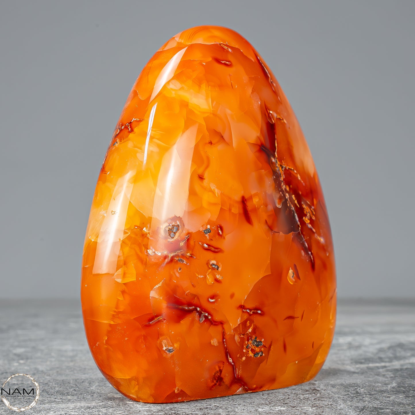 Natürlicher Roter Carneol-Kristall Freiform - 647,39g