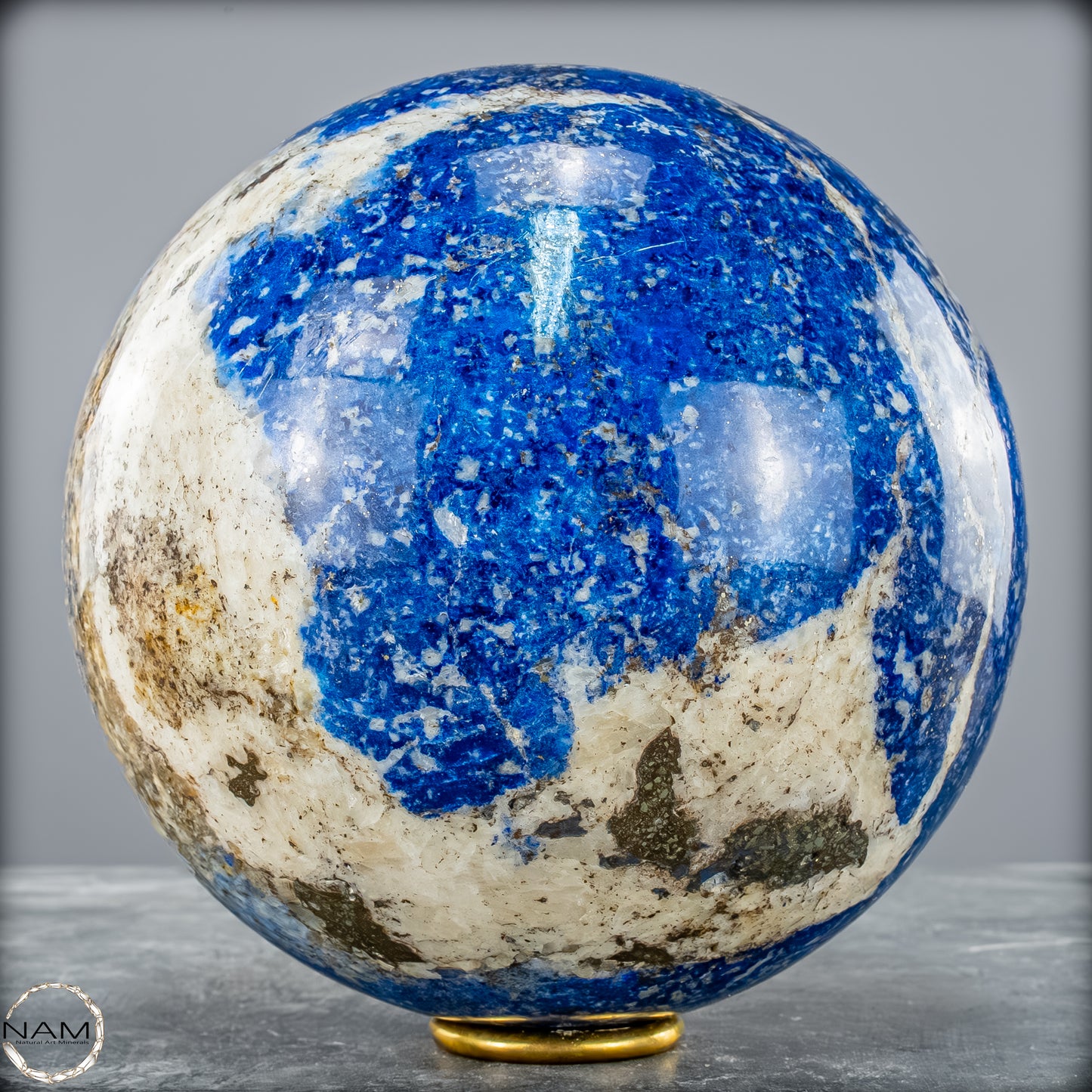 Lapis Lazuli Kugel in höchster Qualität – Tiefe, Weisheit und königliche Schönheit- 5818,18g