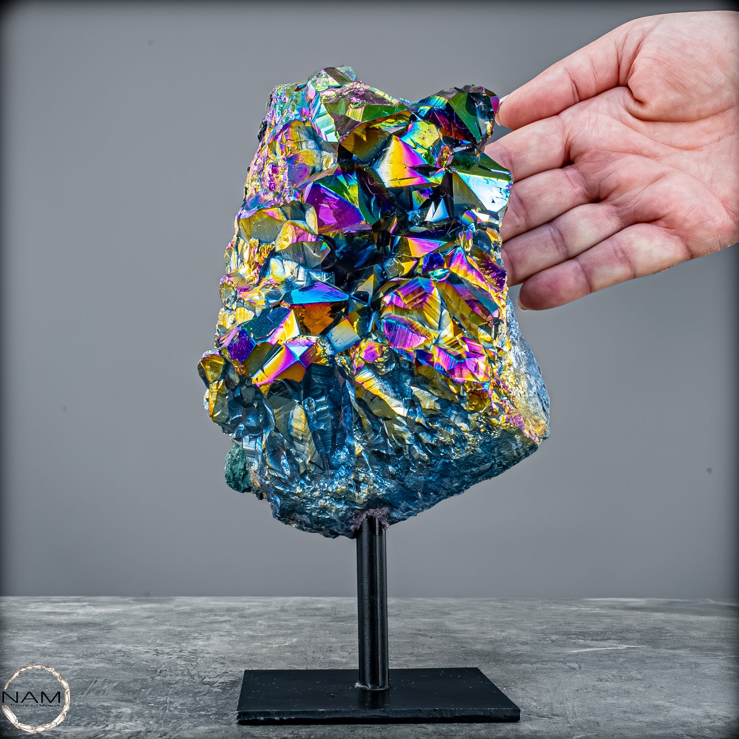 Kristall-Aura-Amethyst auf Ständer – 1712,66g