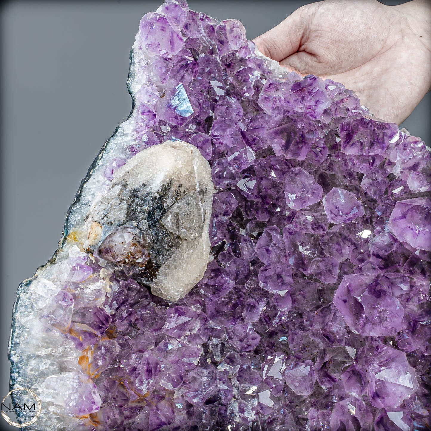 Natürliche Amethyst-Druse mit Calcit-Einschlüssen – Uruguay - 6389,55g
