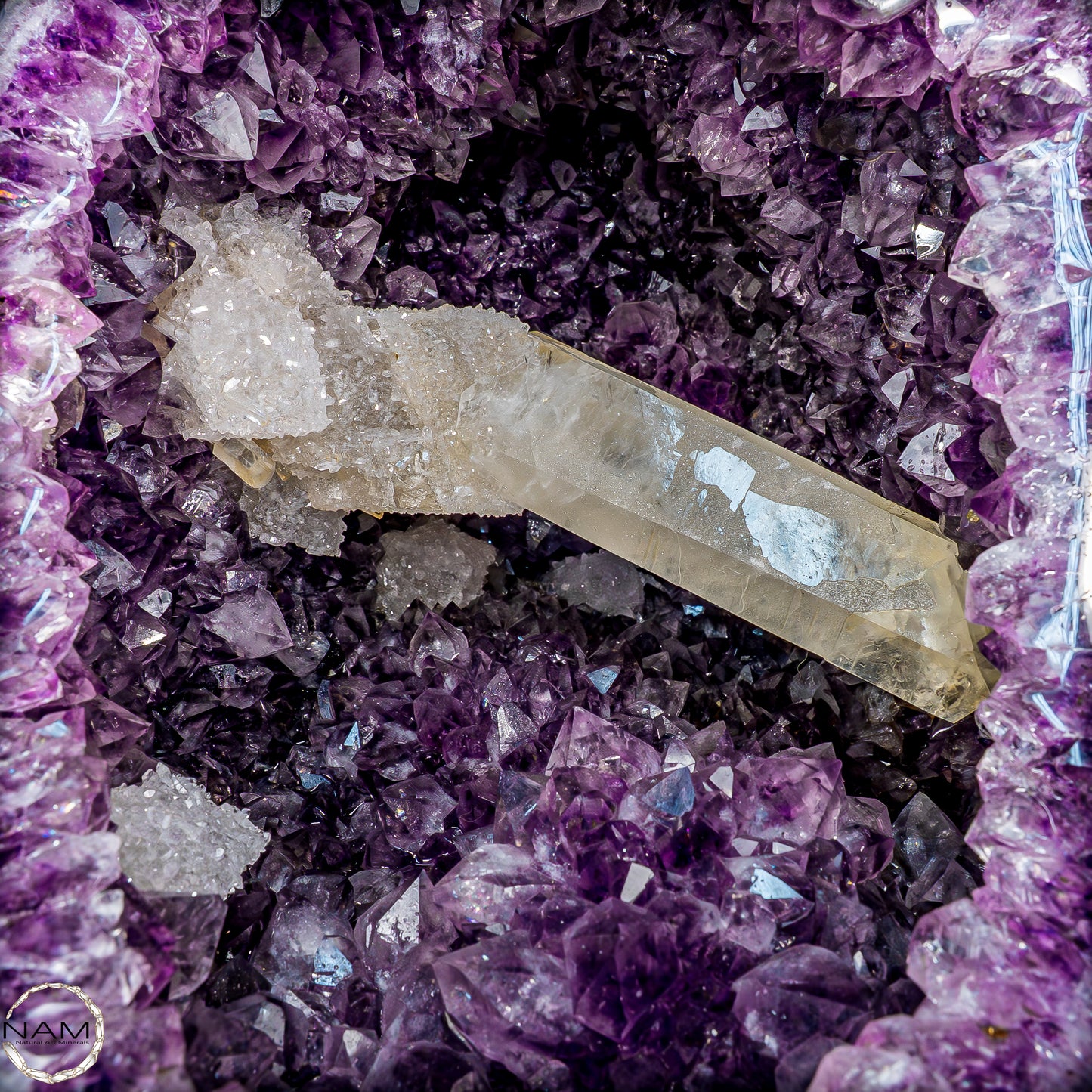 Natürlicher Amethyst, perfekter Calcit-Stalaktit-Kristalldruse - 41228,13g