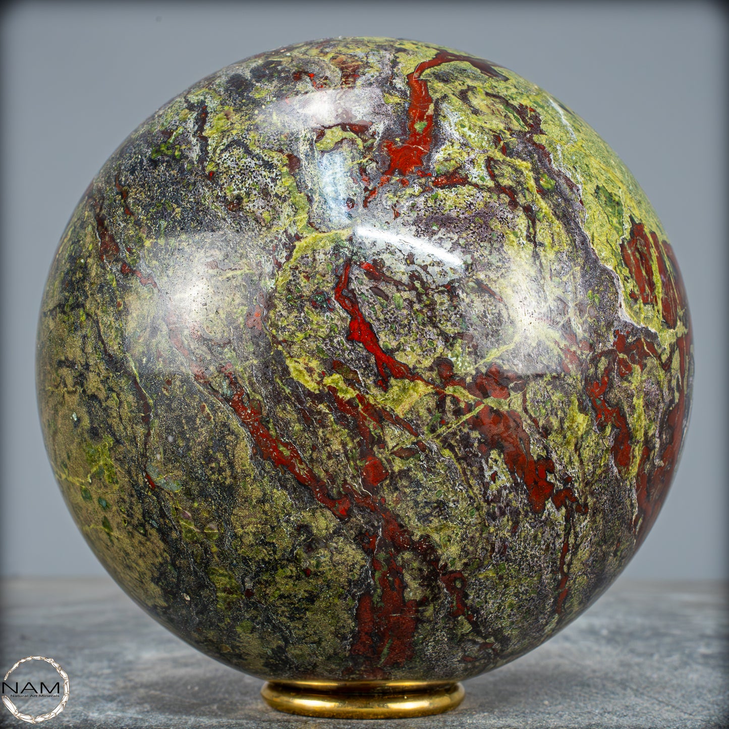 Natürliche Drachenblut-Jaspis Kugel aus Australien - 4010,02g - 145mm