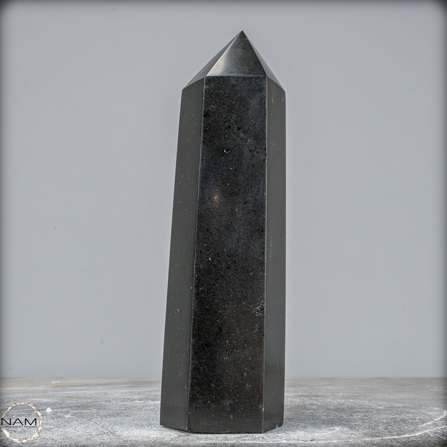 Natürlicher Tourmalin Kristall-Obelisk aus Brasilien - 1109,43g