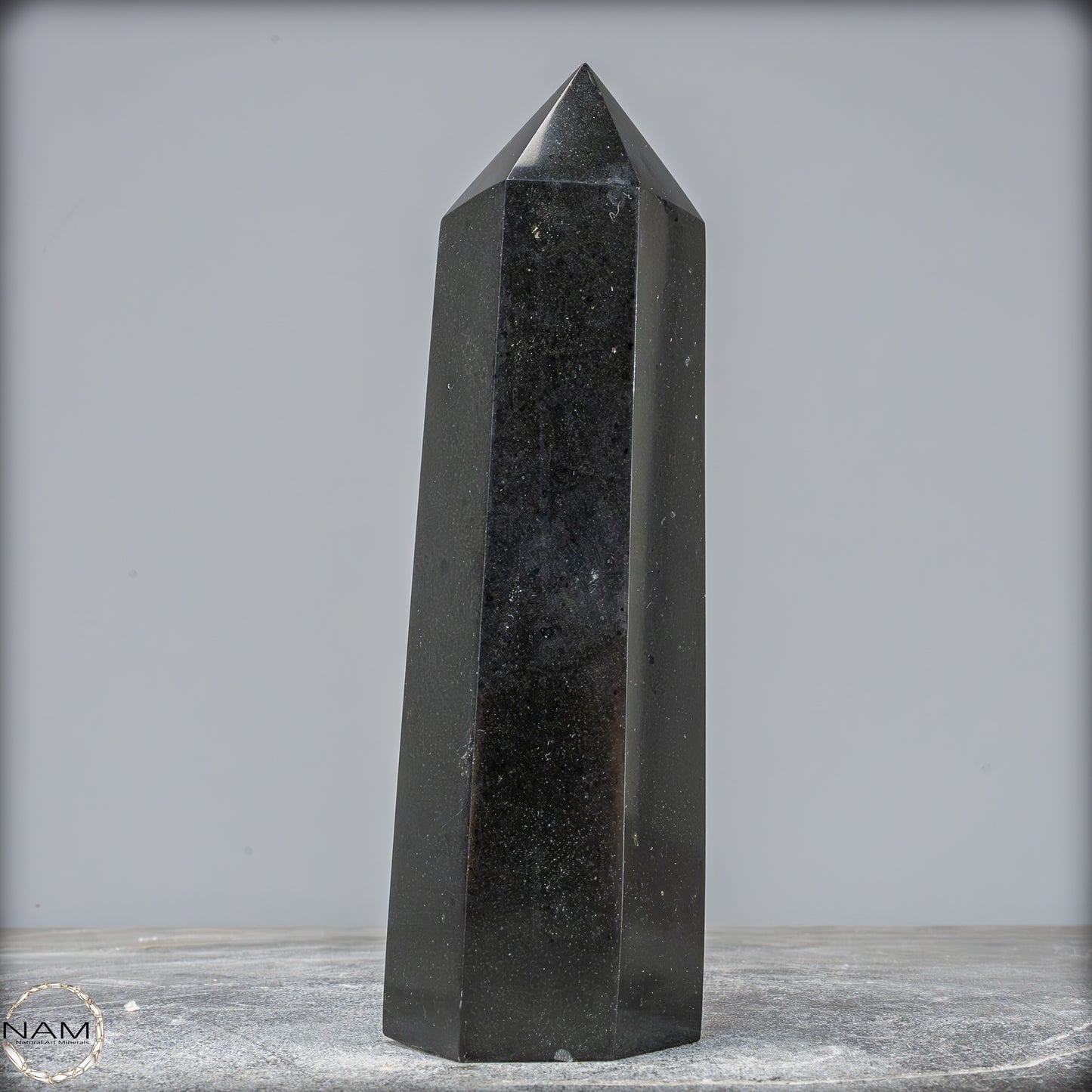 Natürlicher Tourmalin Kristall-Obelisk aus Brasilien - 1109,43g