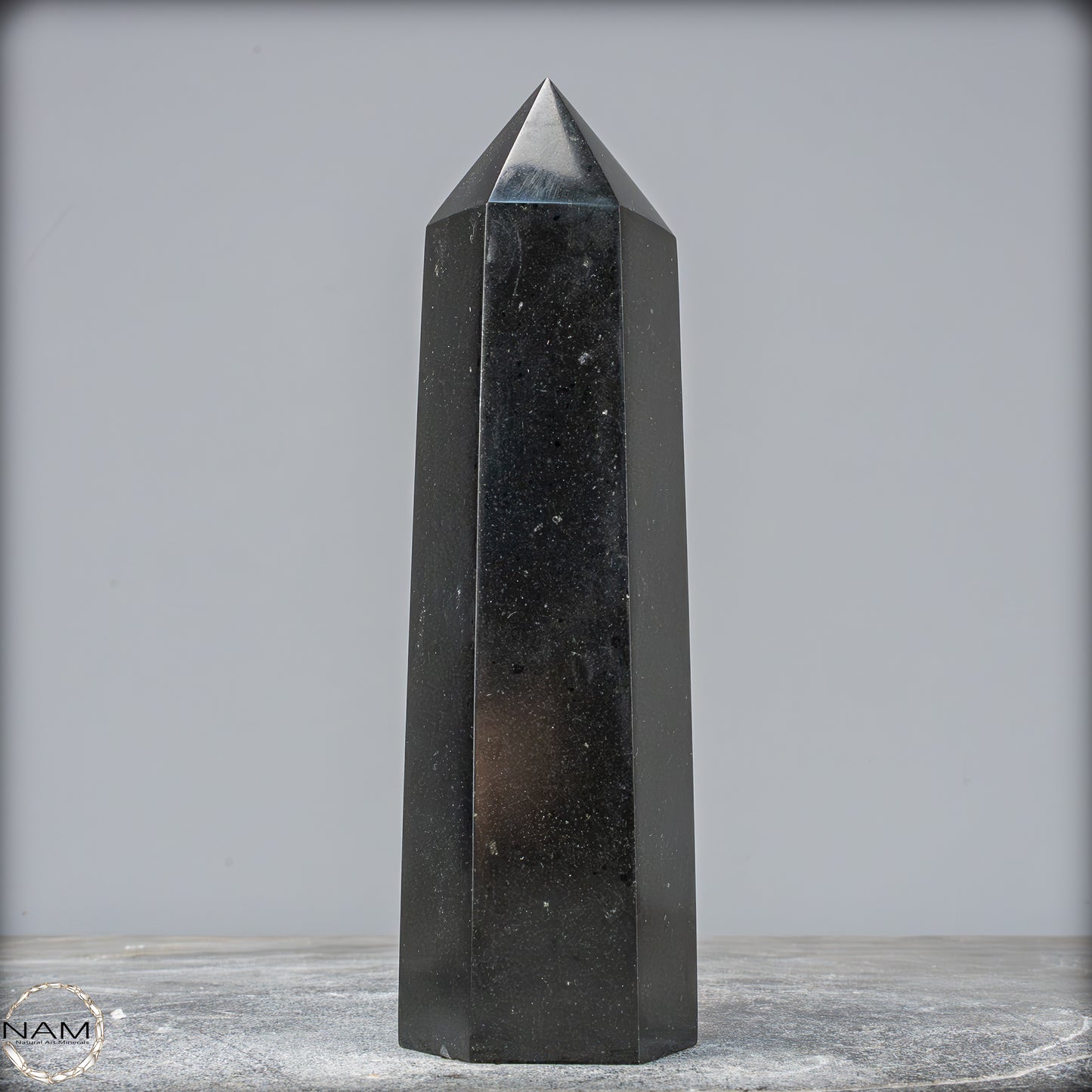 Natürlicher Tourmalin Kristall-Obelisk aus Brasilien - 1109,43g