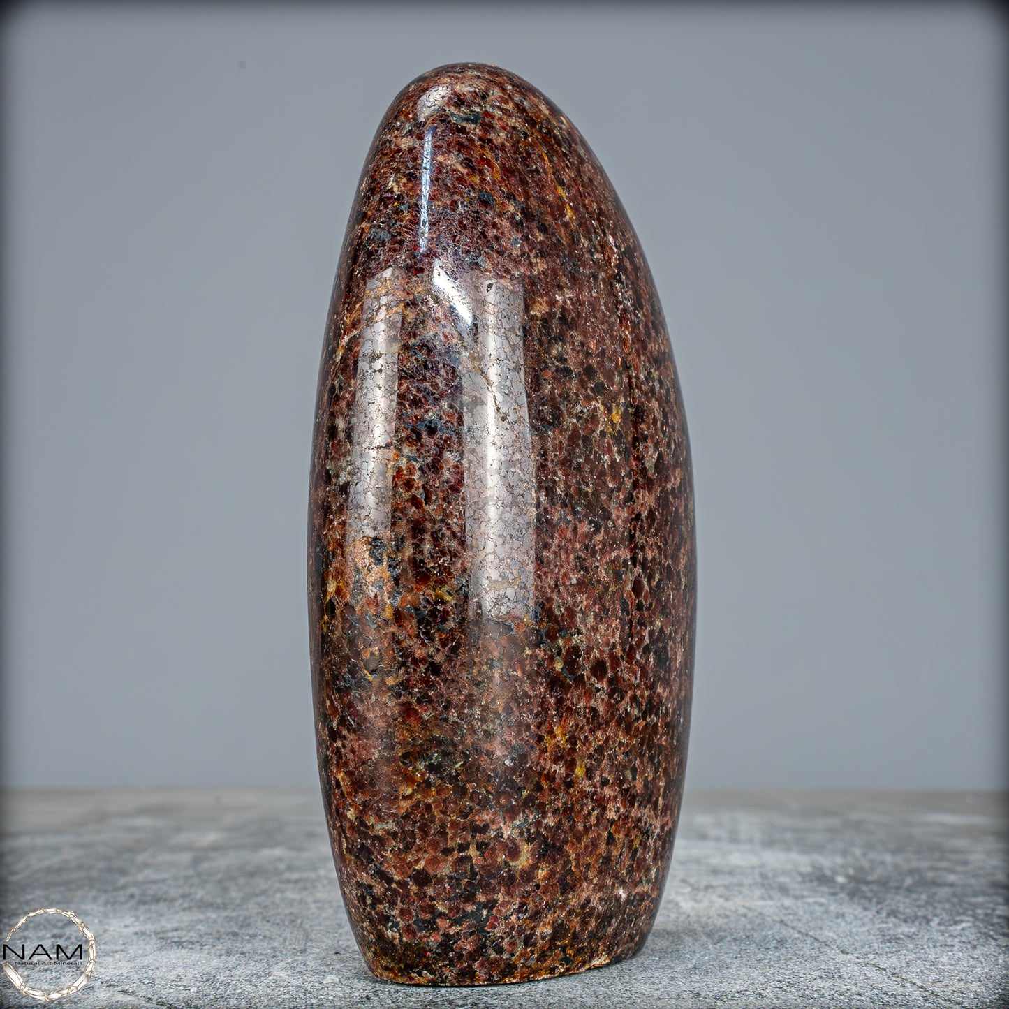 Natürliche Roter Granat-Kristall Freiform - 983,01g