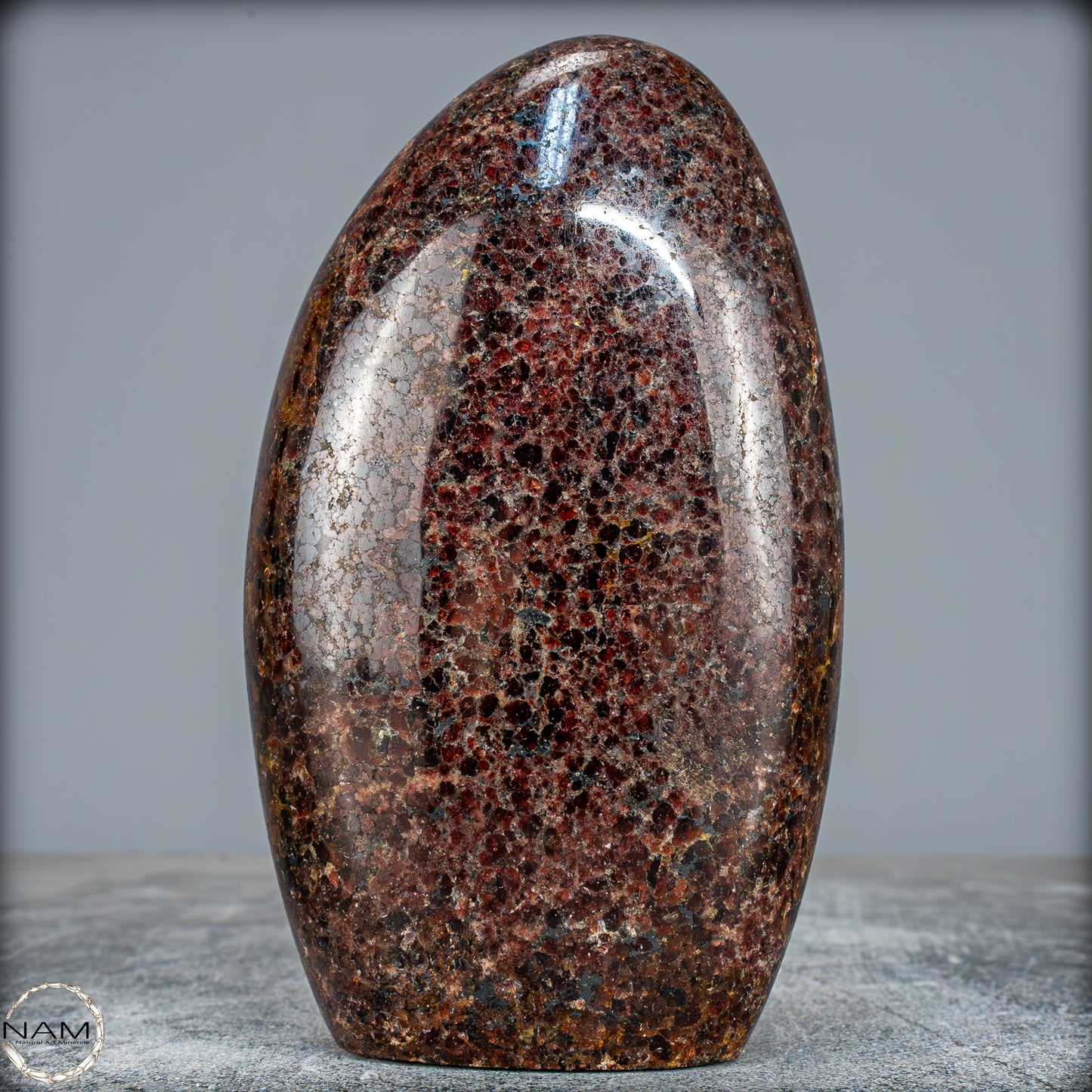 Natürliche Roter Granat-Kristall Freiform - 983,01g