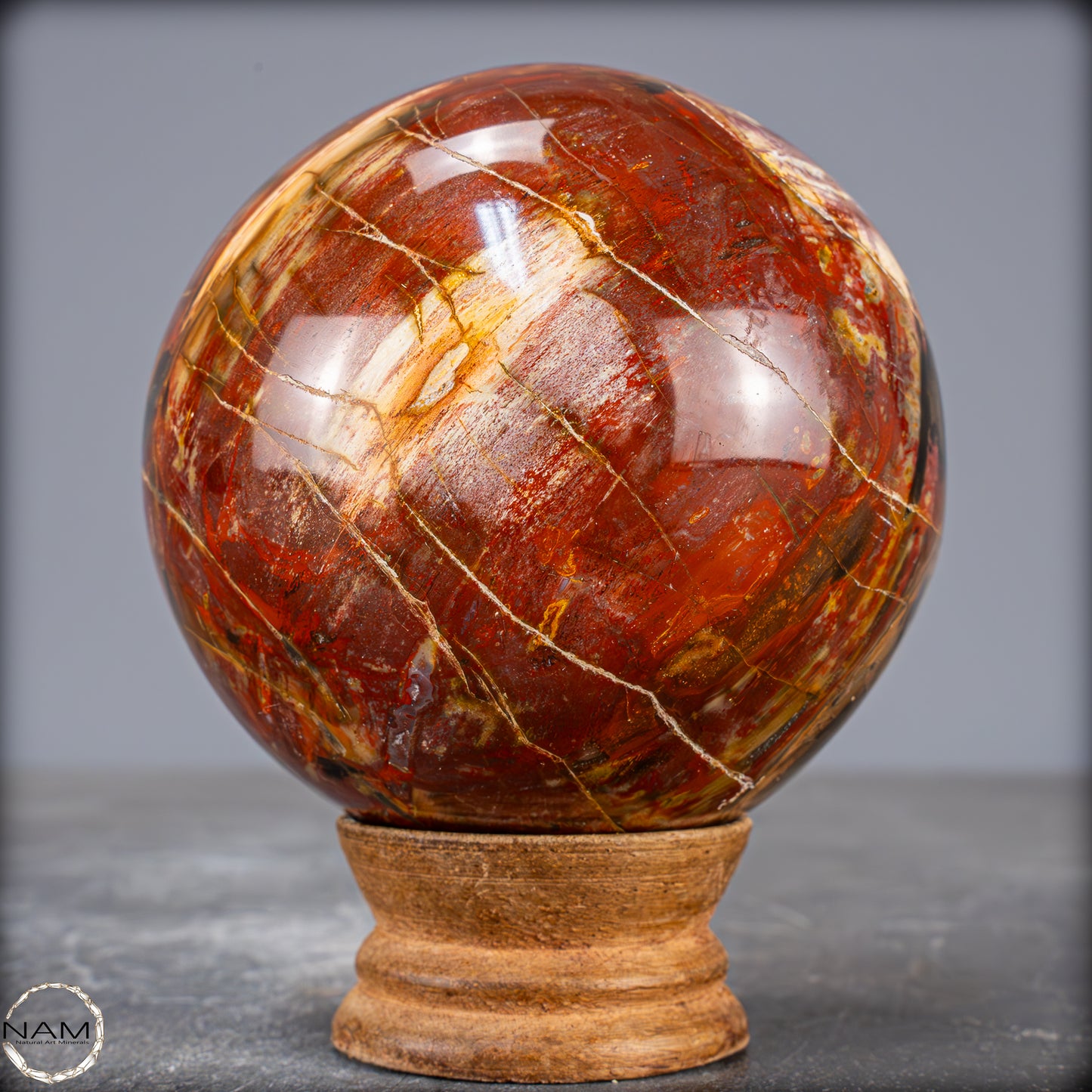 Natürliche Kristall-Kugel aus Versteinertem Holz - 786,09g - 83mm