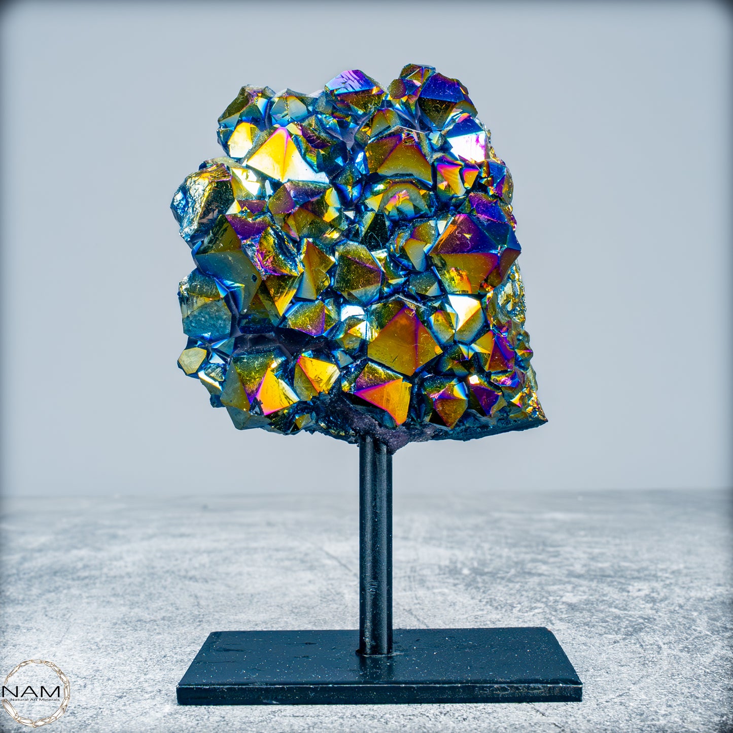 Kristall-Aura-Amethyst auf Ständer – 364,36g