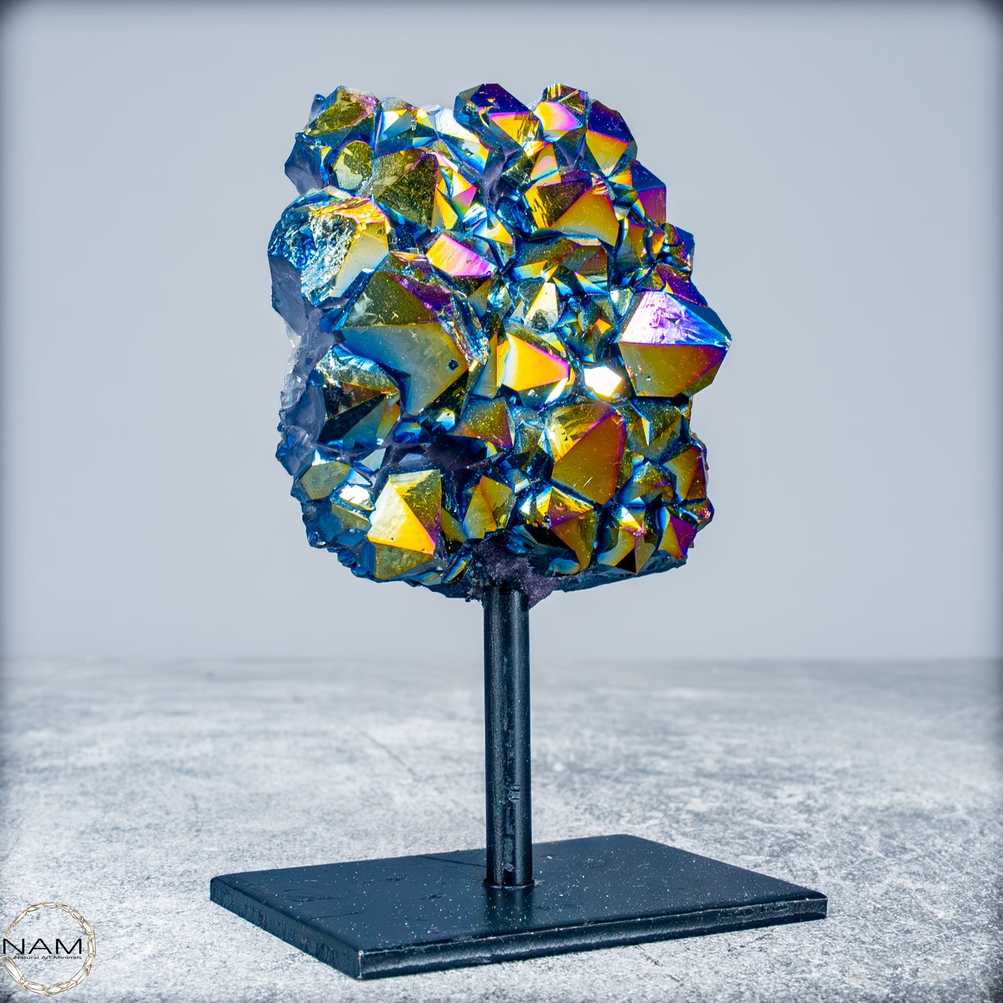 Kristall-Aura-Amethyst auf Ständer – 364,36g