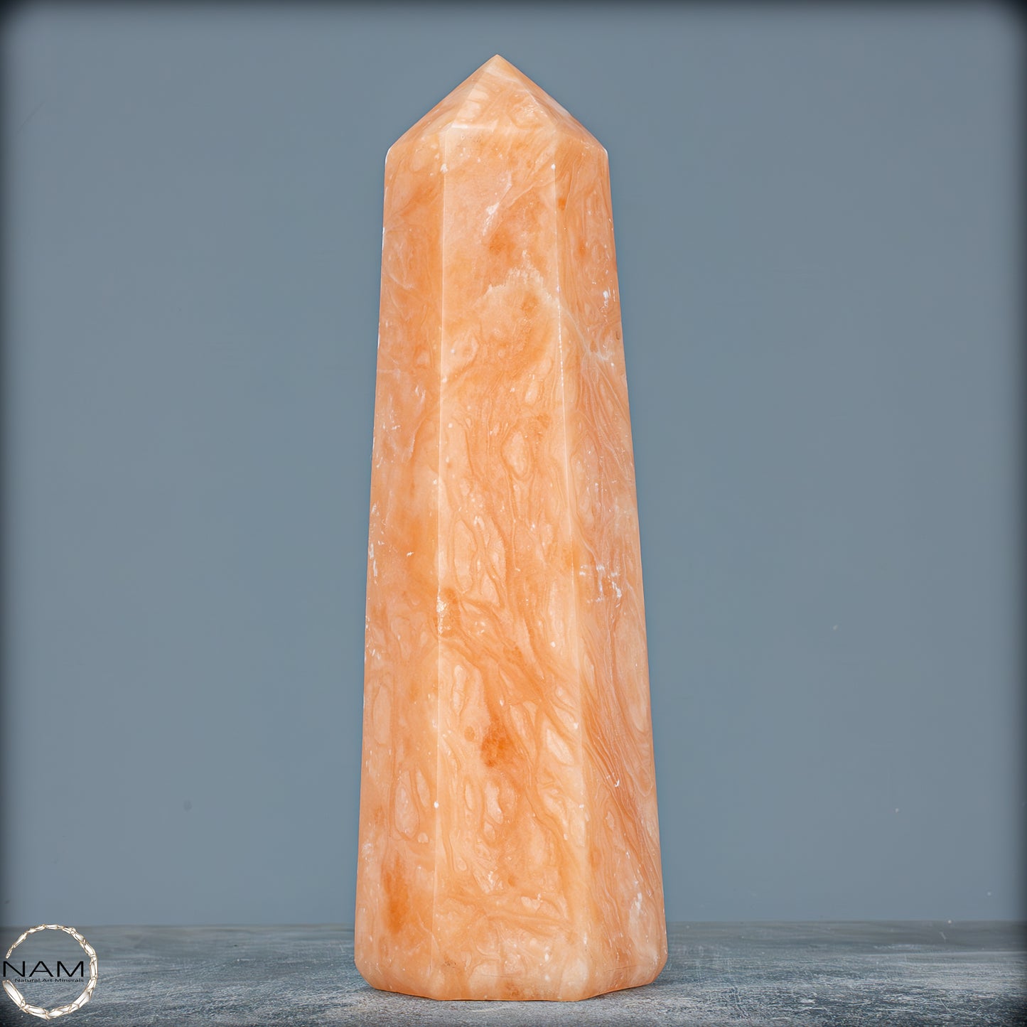 Natürlicher Orangencalcit Kristall-Obelisk - 1102,15g