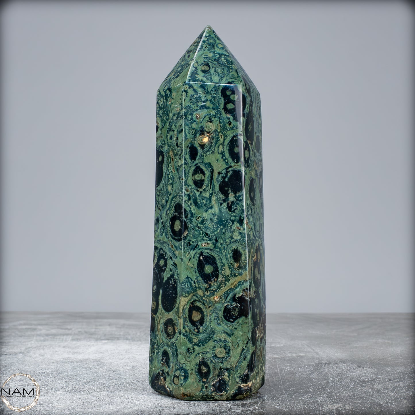 Natürlicher Kambaba-Jaspis Obelisk - 575,15g