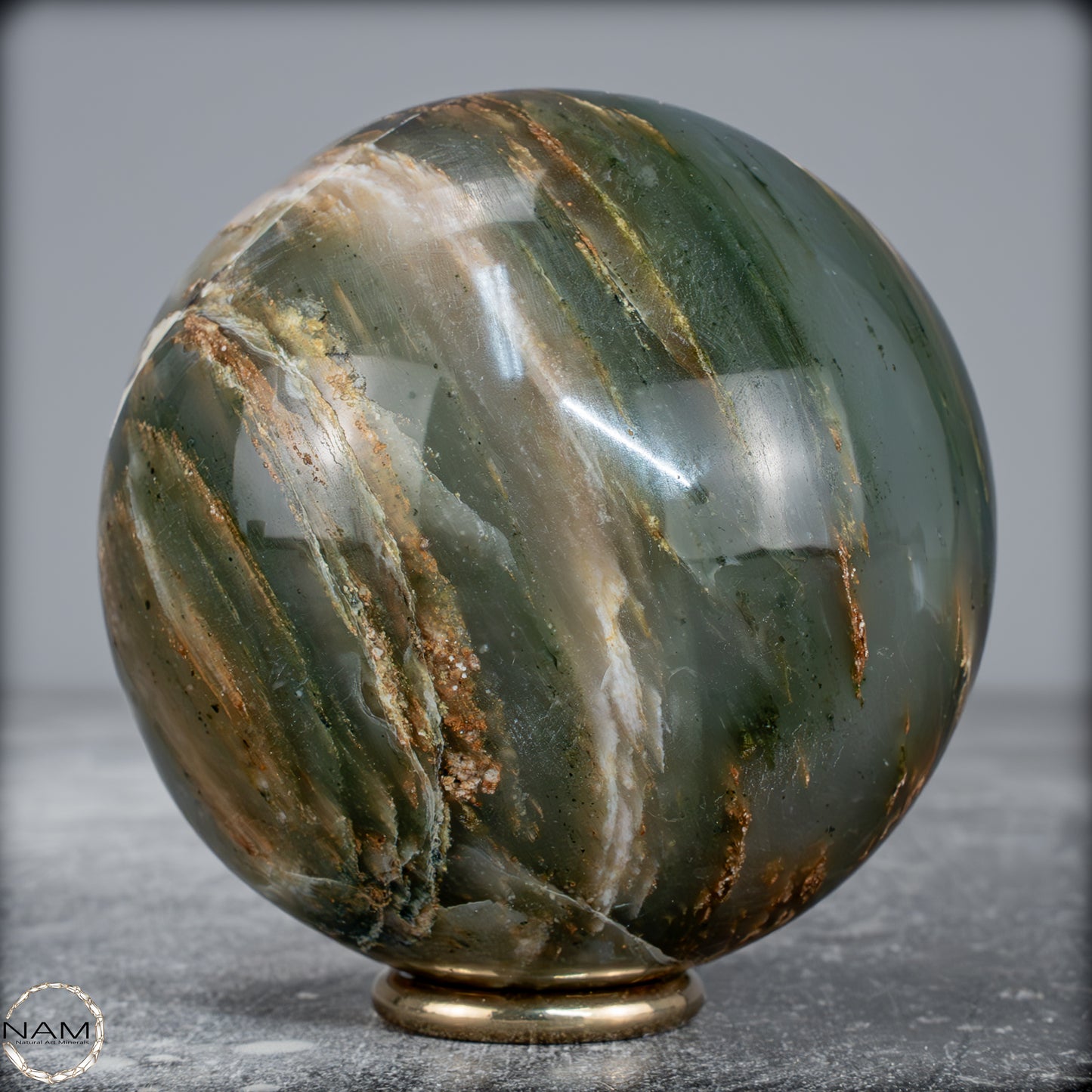 Natürliche Grüne-Quarzkristall Kugel aus Brasilien -587,22g