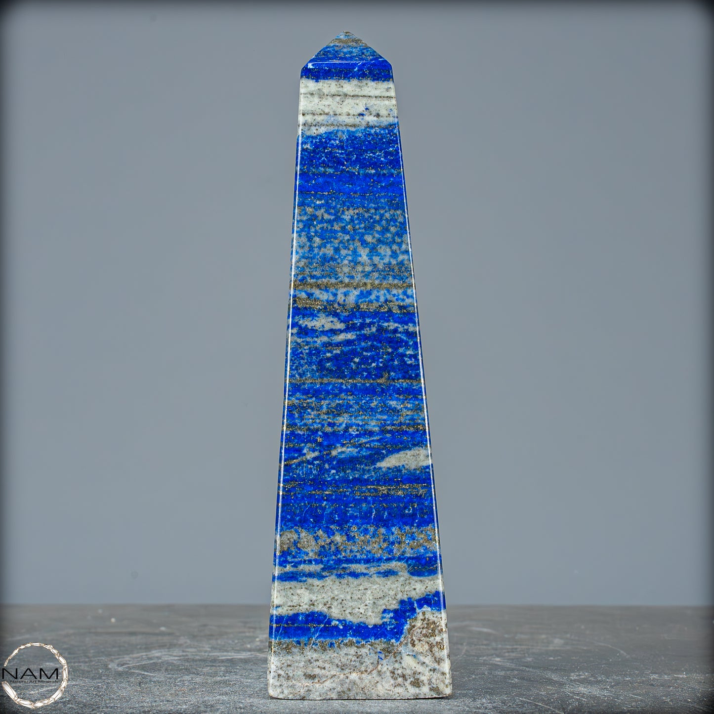 Natürlicher Königsblauer Lapislazuli Kristall-Obelisk, Spitzenqualität - 611,82g