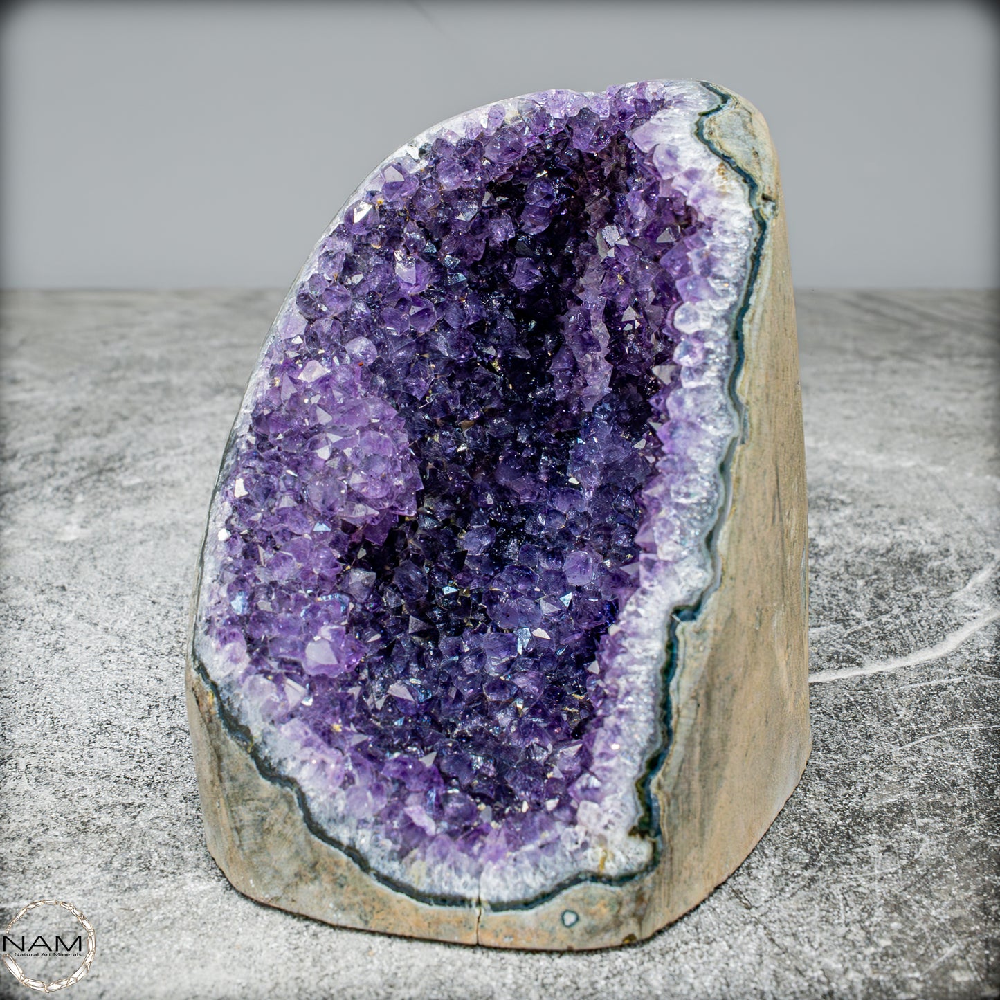 Natürliche Amethyst-Kristall Druse -889,74g