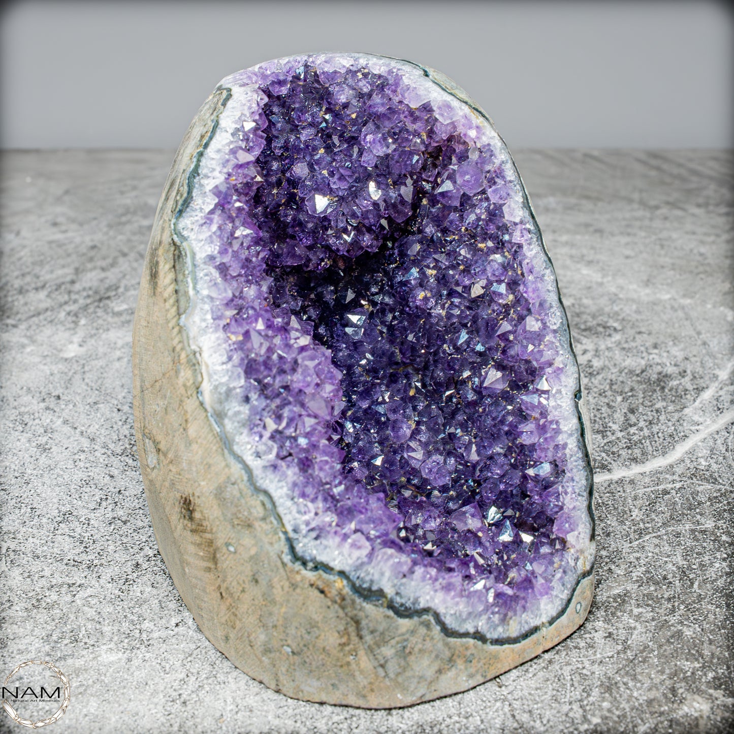 Natürliche Amethyst-Kristall Druse -889,74g