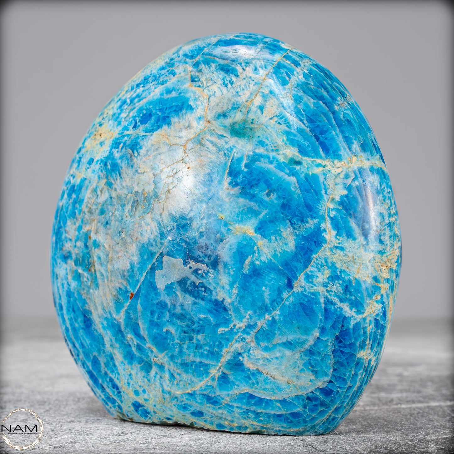 Natürliche Blaue Apatit Kristall-Freiform - 707,37g