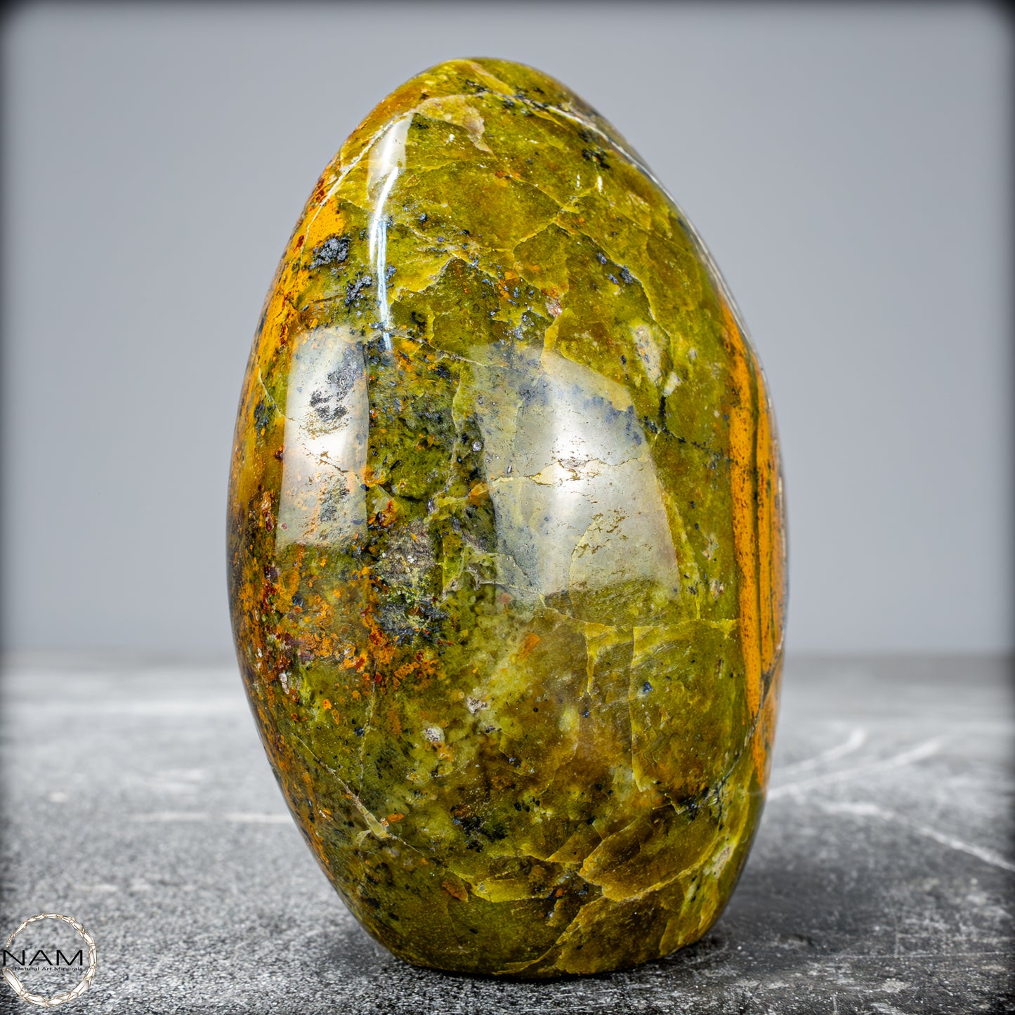 Natürliche Grüner Opal-Kristall Freiform - 481,72g