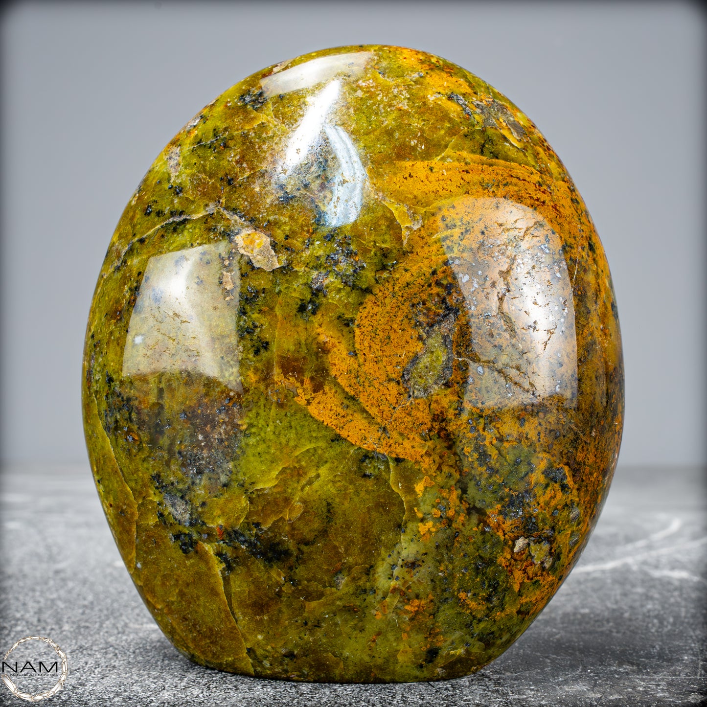 Natürliche Grüner Opal-Kristall Freiform - 481,72g