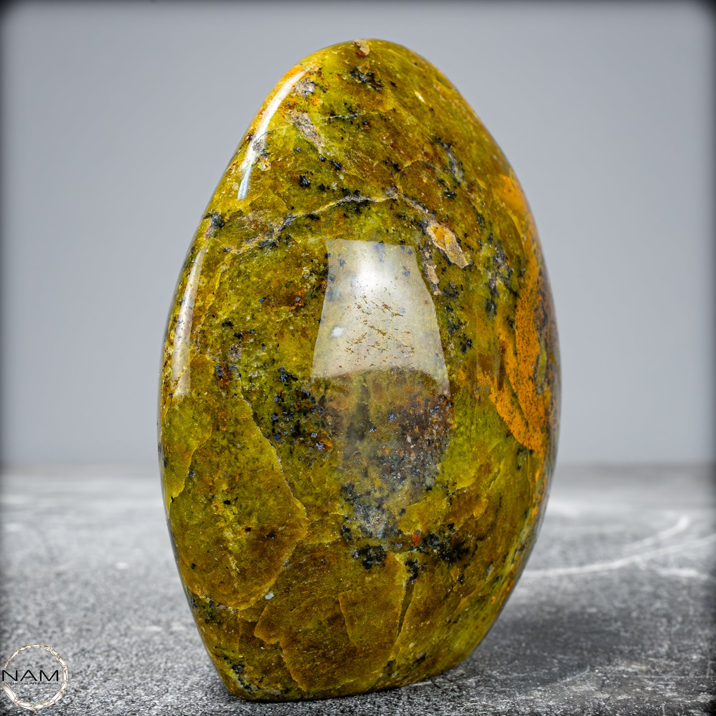Natürliche Grüner Opal-Kristall Freiform - 481,72g