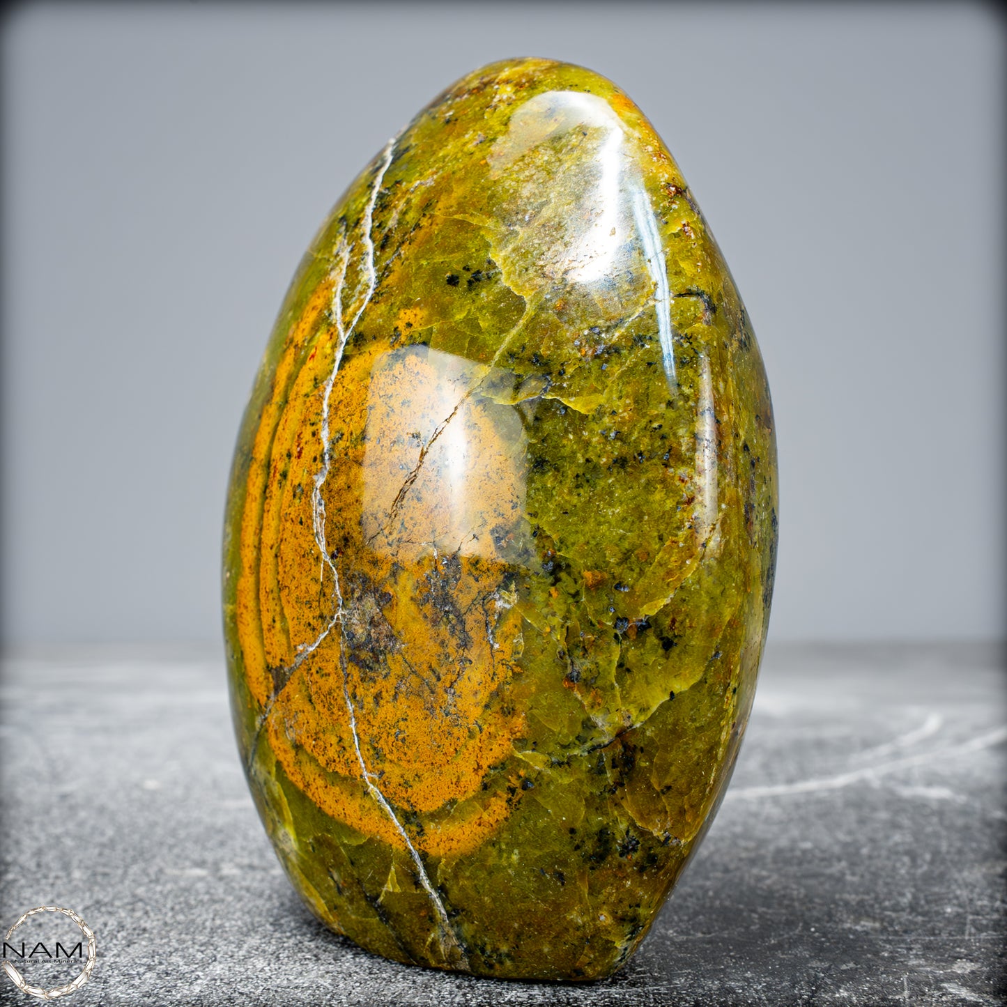 Natürliche Grüner Opal-Kristall Freiform - 481,72g