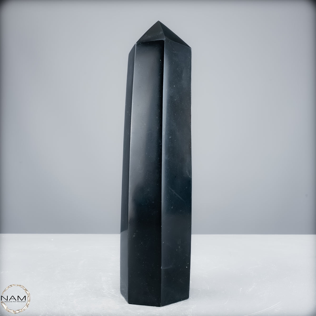 Natürlicher Tourmalin Kristall-Obelisk aus Brasilien - 1868,36 g