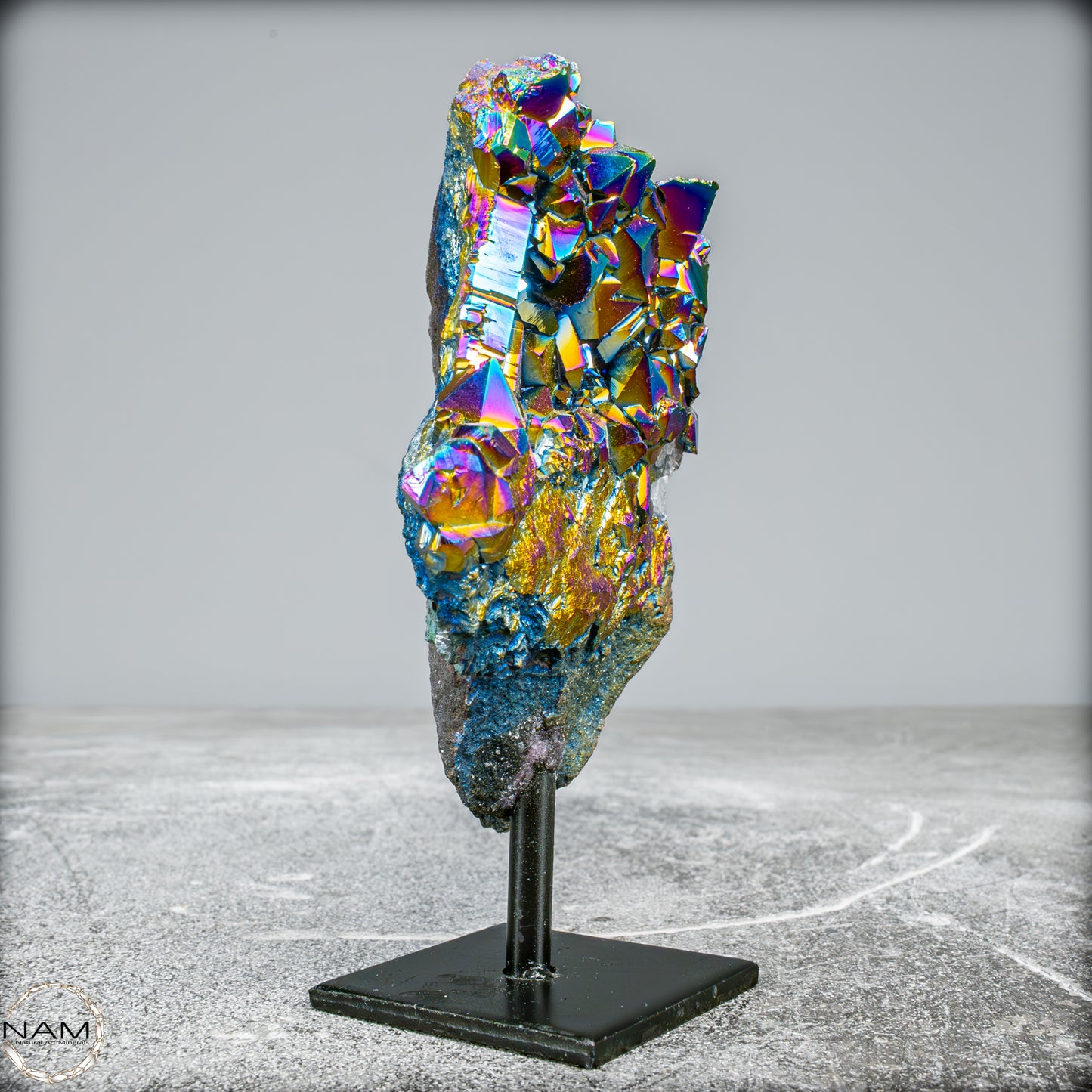 Kristall-Aura-Amethyst auf Ständer – 365,15g