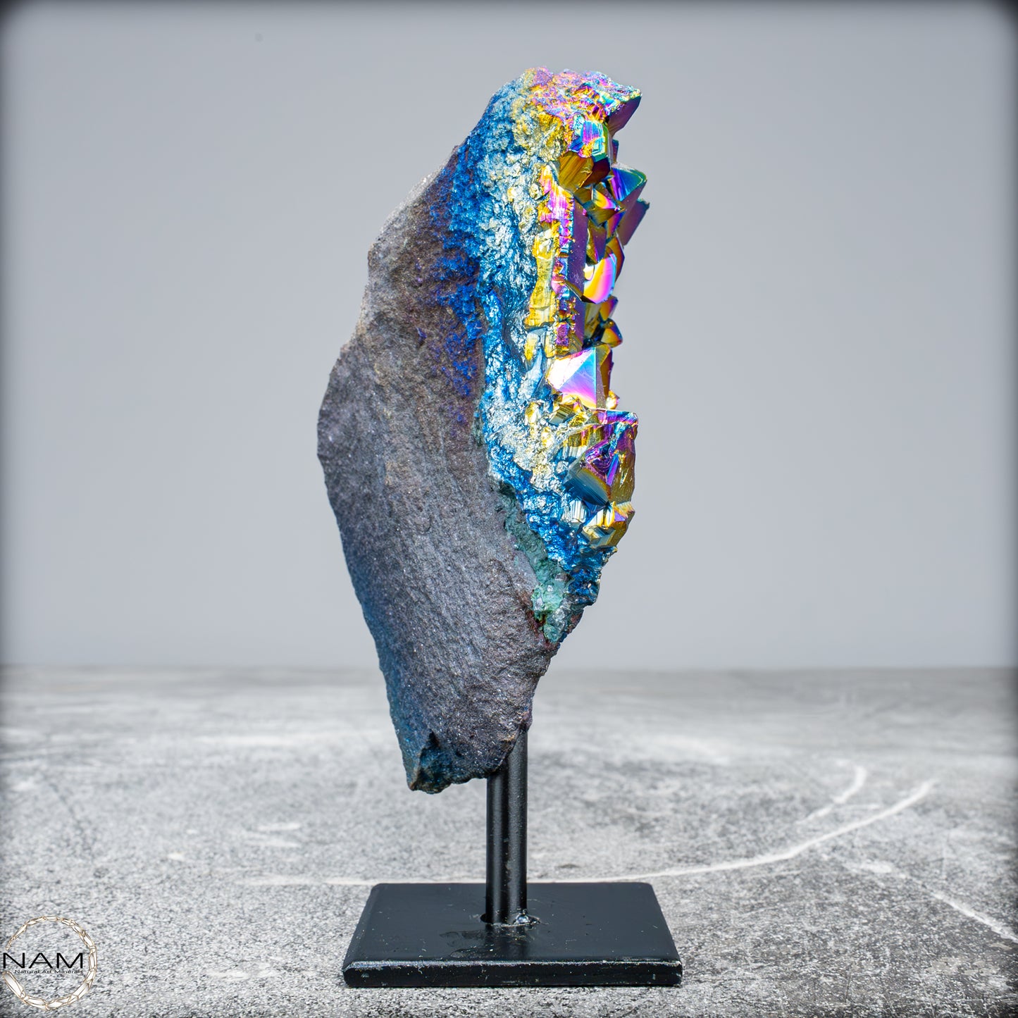 Kristall-Aura-Amethyst auf Ständer – 365,15g