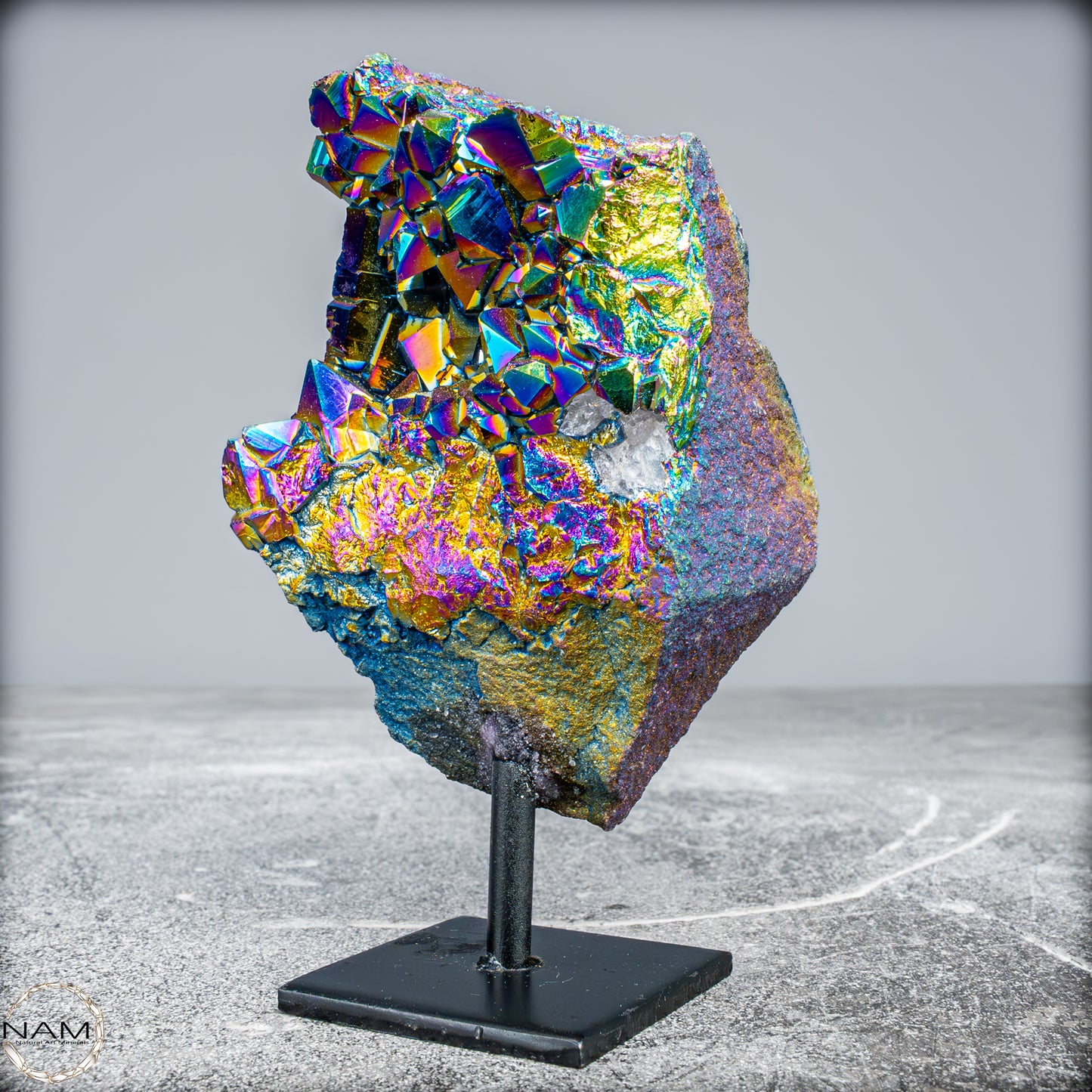 Kristall-Aura-Amethyst auf Ständer – 365,15g