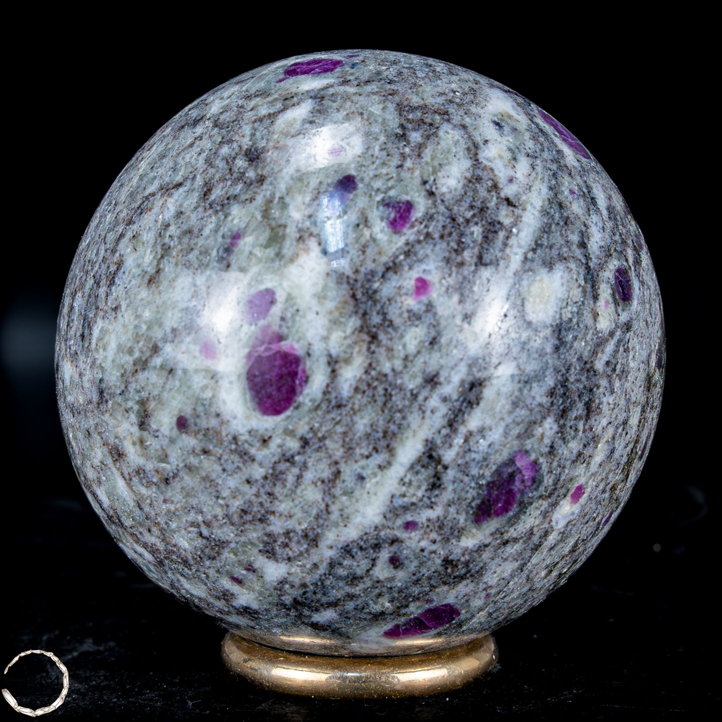 Natürliches Rubin-Kristall Kugelaus Myanmar - 335,42g