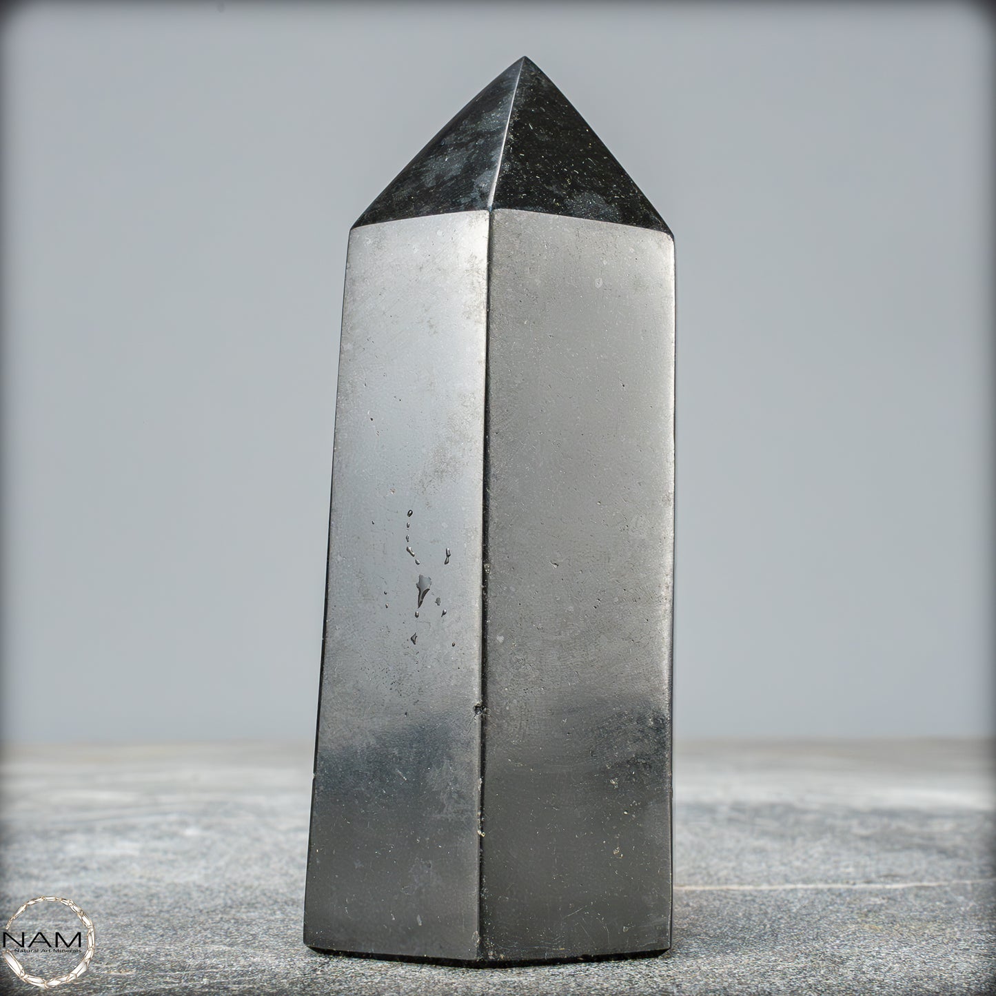 Natürlicher Tourmalin Kristall-Obelisk aus Brasilien - 549,07g