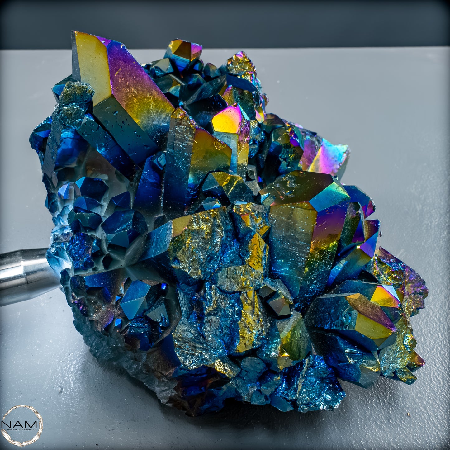 Titanium Aura Quarz – Schillernde Energie der Transformation – 4300,73 g