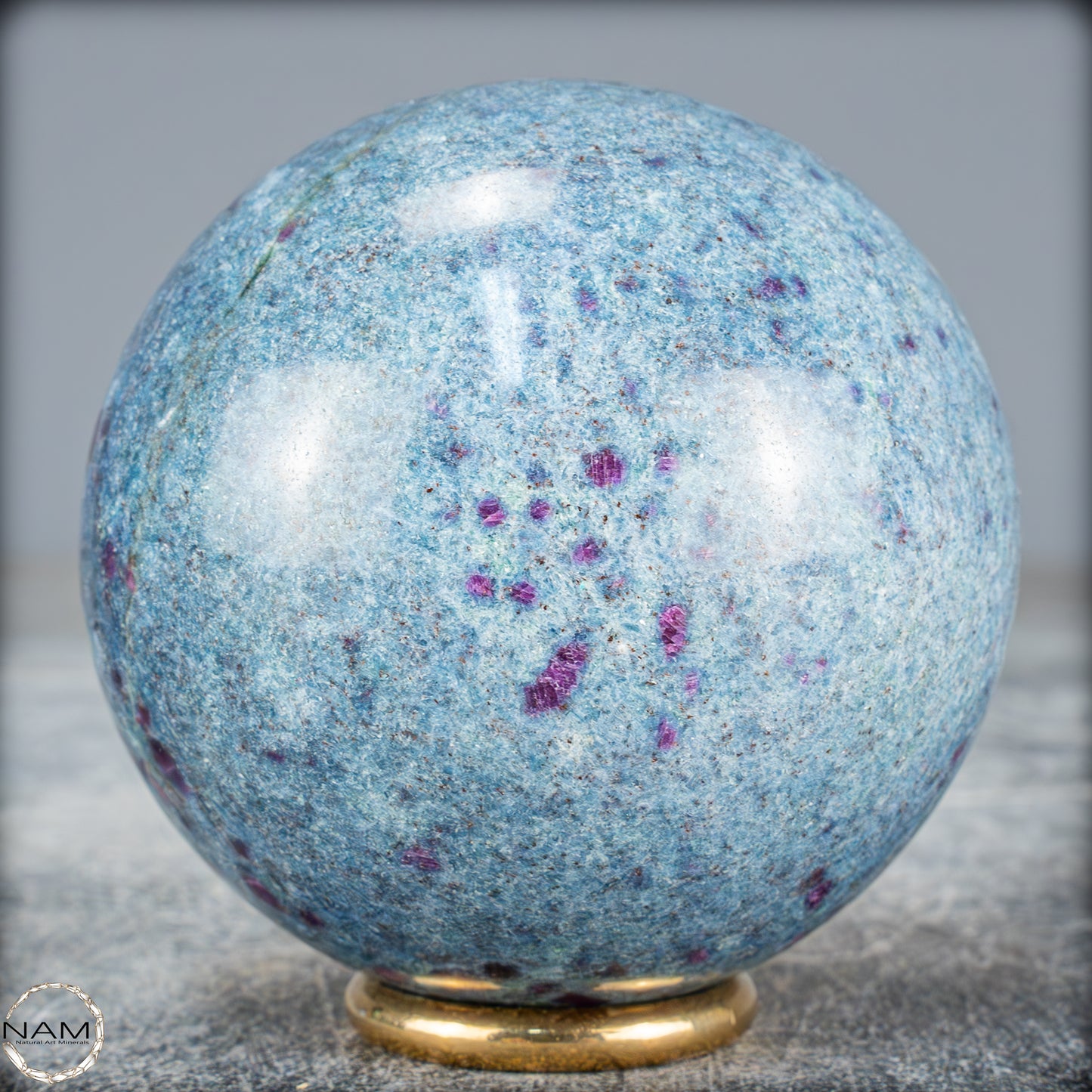 Natürliche Rubin in Fuchsit und Kyanit als Kugel - 447,38g - 62mm